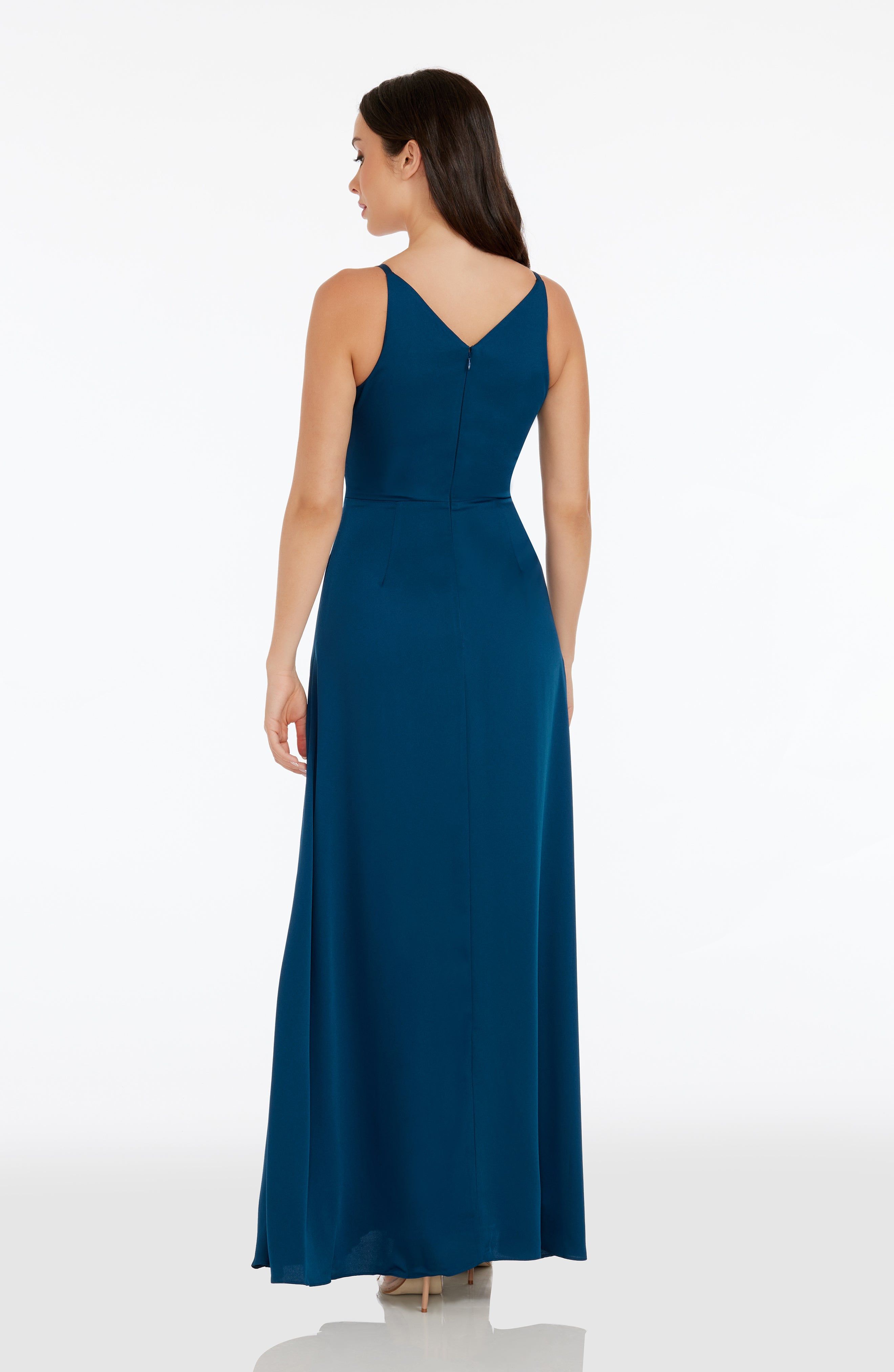 Parker Gown sold by Dress the Population product image thumbnail 4