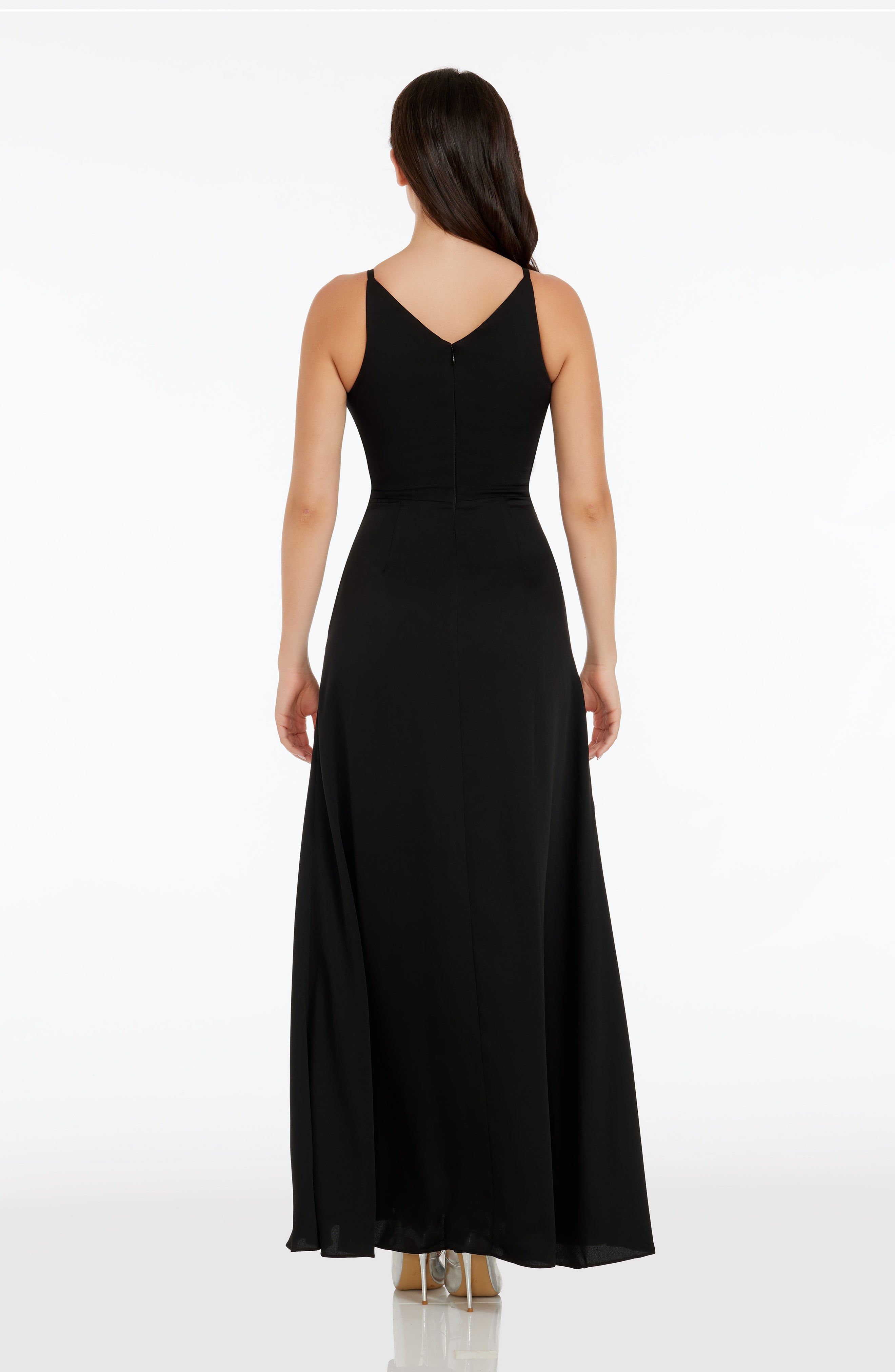 Parker Gown sold by Dress the Population product image thumbnail 4