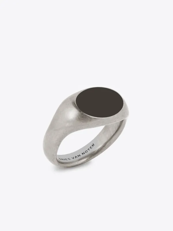 Stone signet ring sold by Dries Van Noten
