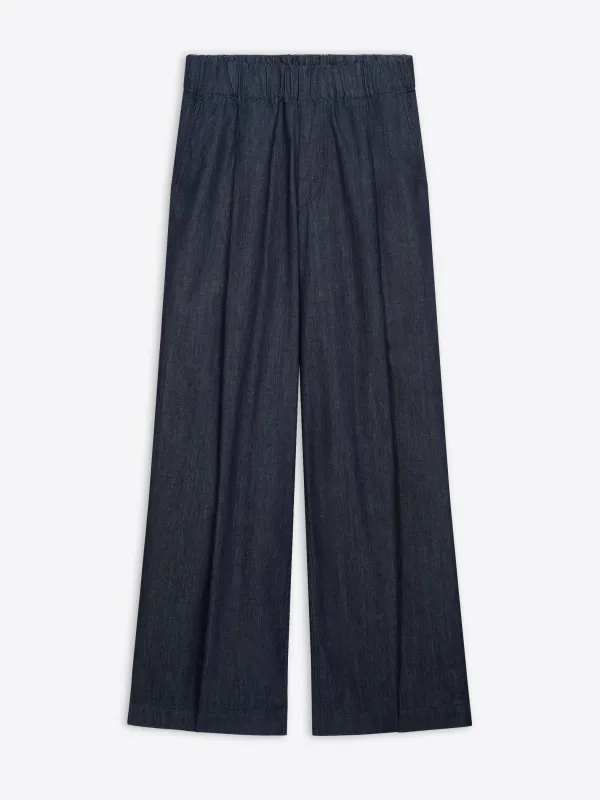 Pleated jeans sold by Dries Van Noten