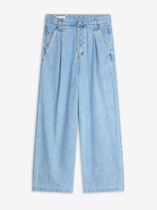 Pleated jeans sold by Dries Van Noten