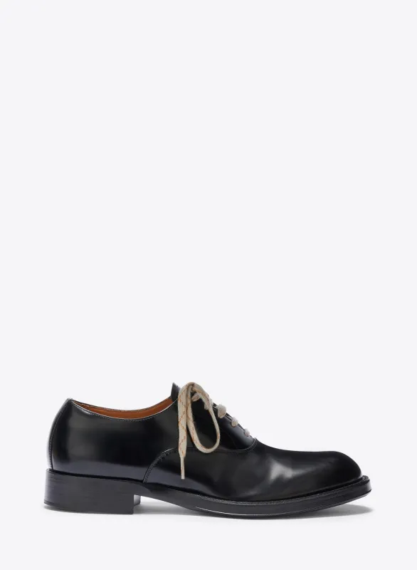 Leather Oxford shoes sold by Dries Van Noten