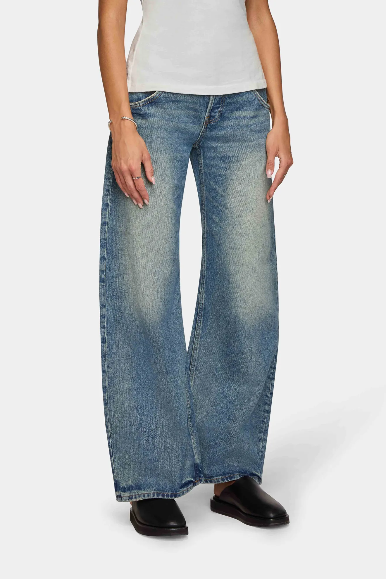 Enzo Mid Rise Barrel Ambrosia sold by EB Denim product image thumbnail 3