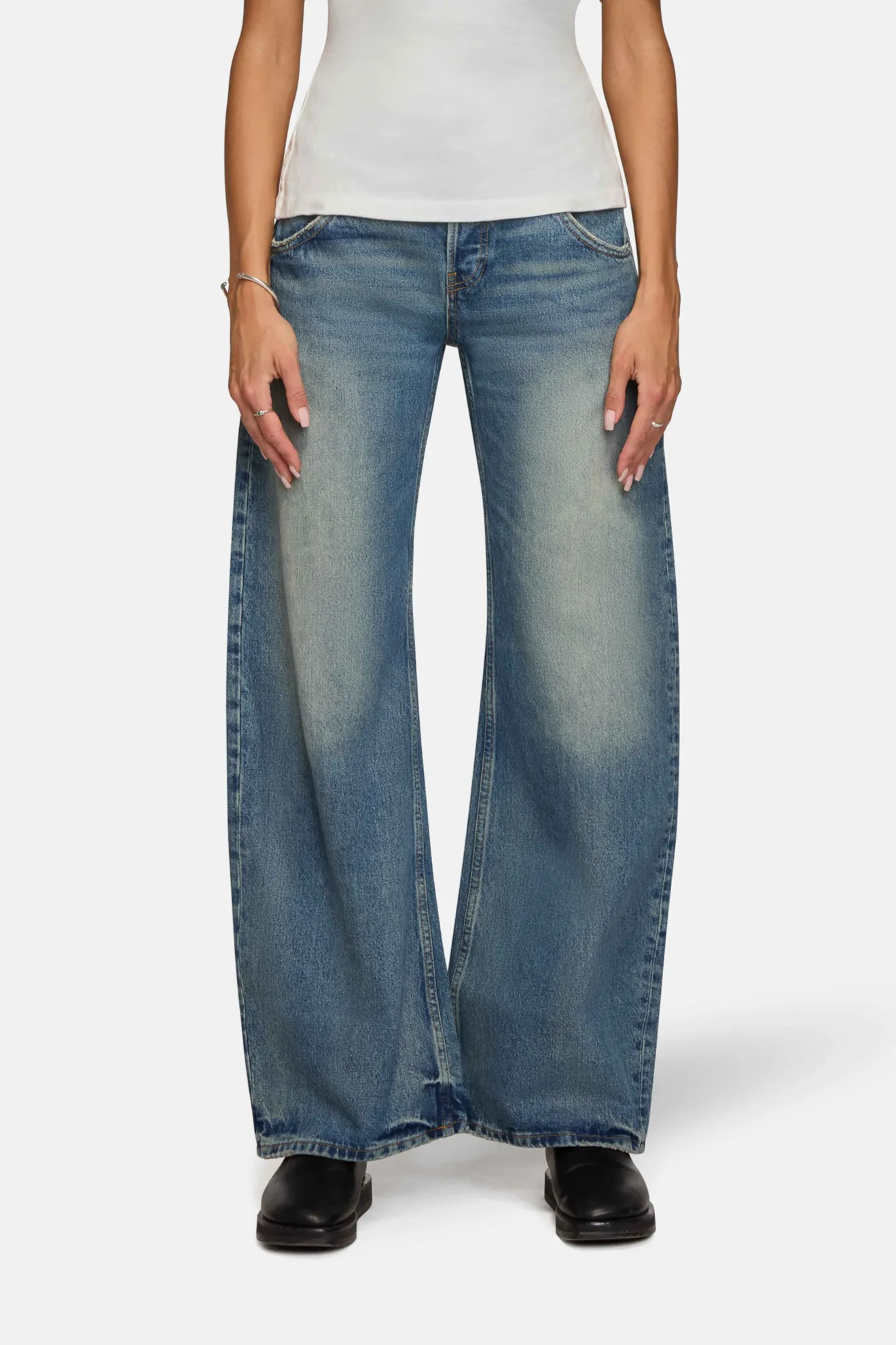 Enzo Mid Rise Barrel Ambrosia sold by EB Denim product image thumbnail 2