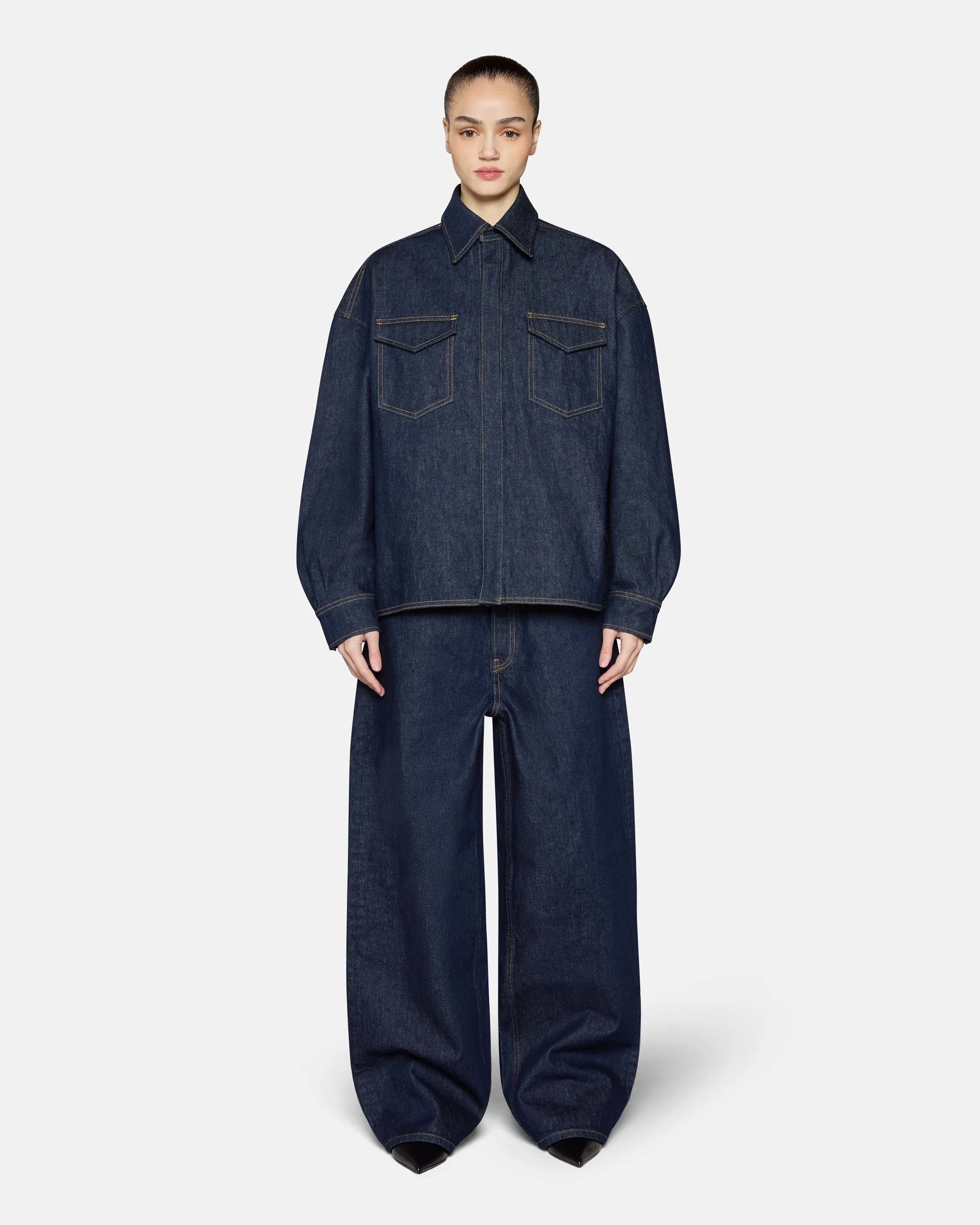 Dario Extra Baggy Havana Night sold by EB Denim