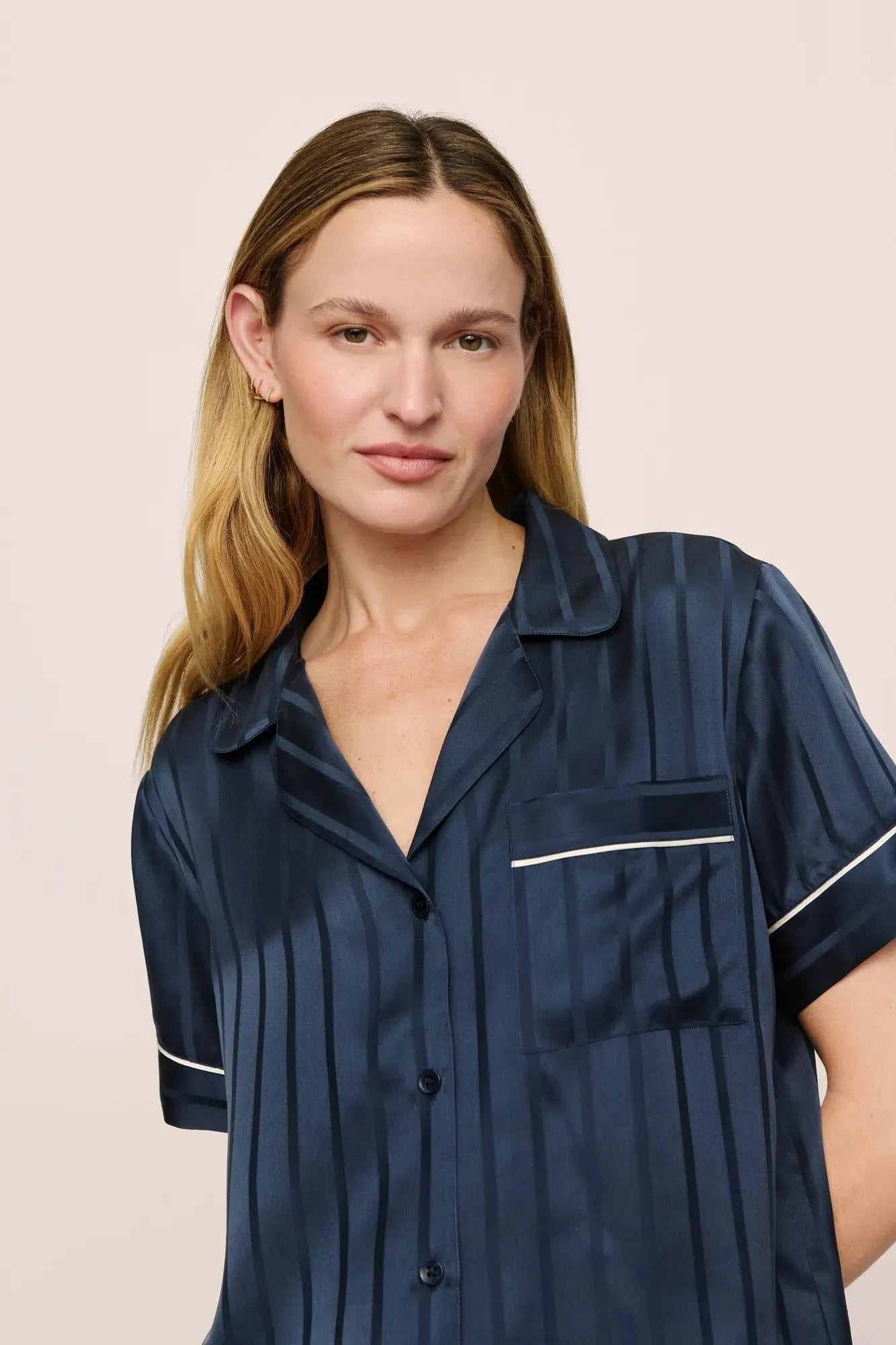 Inez Washable Silk Jacquard Short PJ Set sold by Eberjey product image thumbnail 3