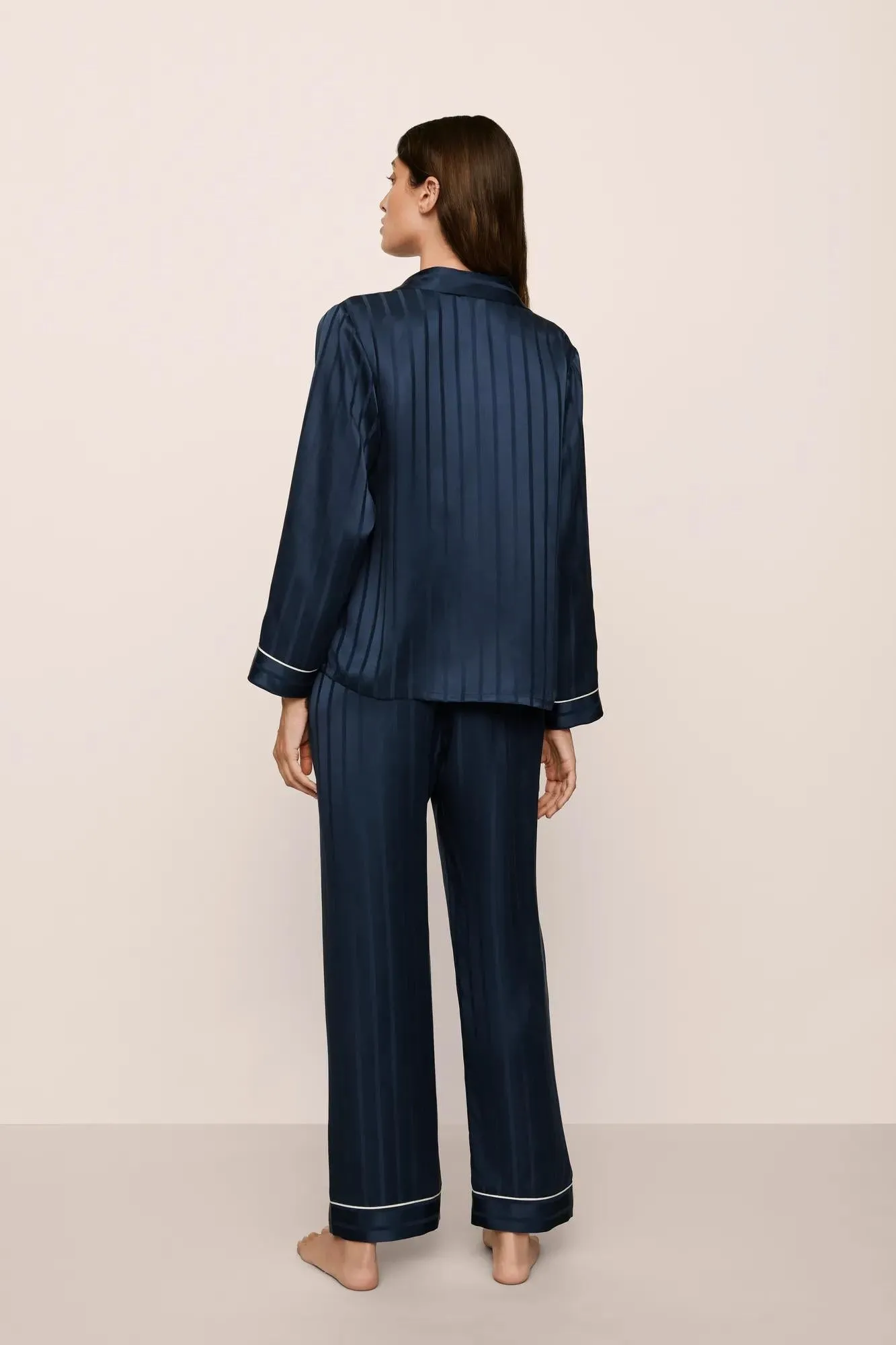 Inez Washable Silk Jacquard Long PJ Set sold by Eberjey product image thumbnail 3