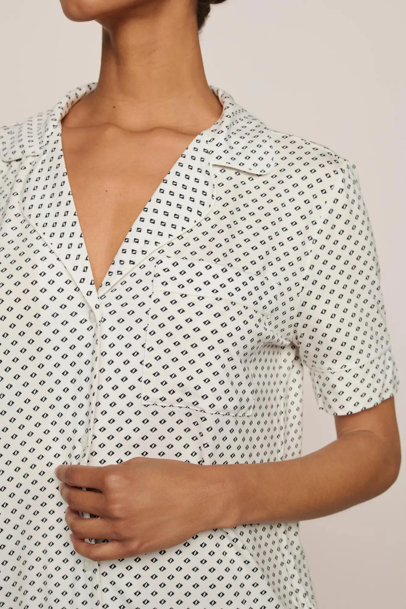 Gisele Printed TENCEL™ Modal Short Sleeve Pant PJ Set sold by Eberjey product image thumbnail 2