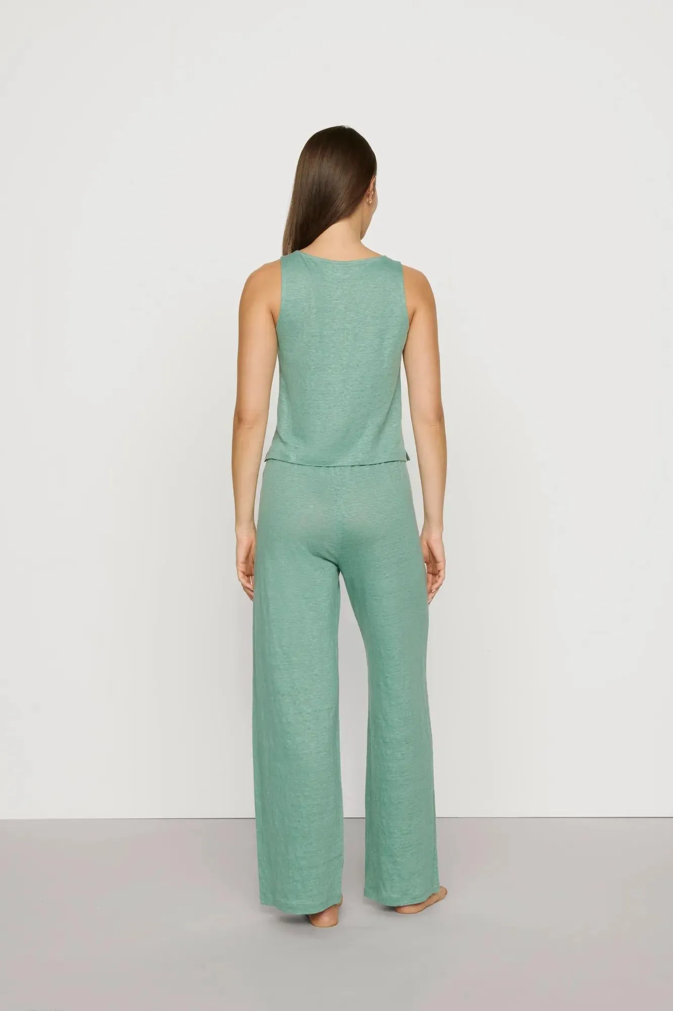 Organic Linen Knit Boat Neck Crop Tank sold by Eberjey product image thumbnail 3