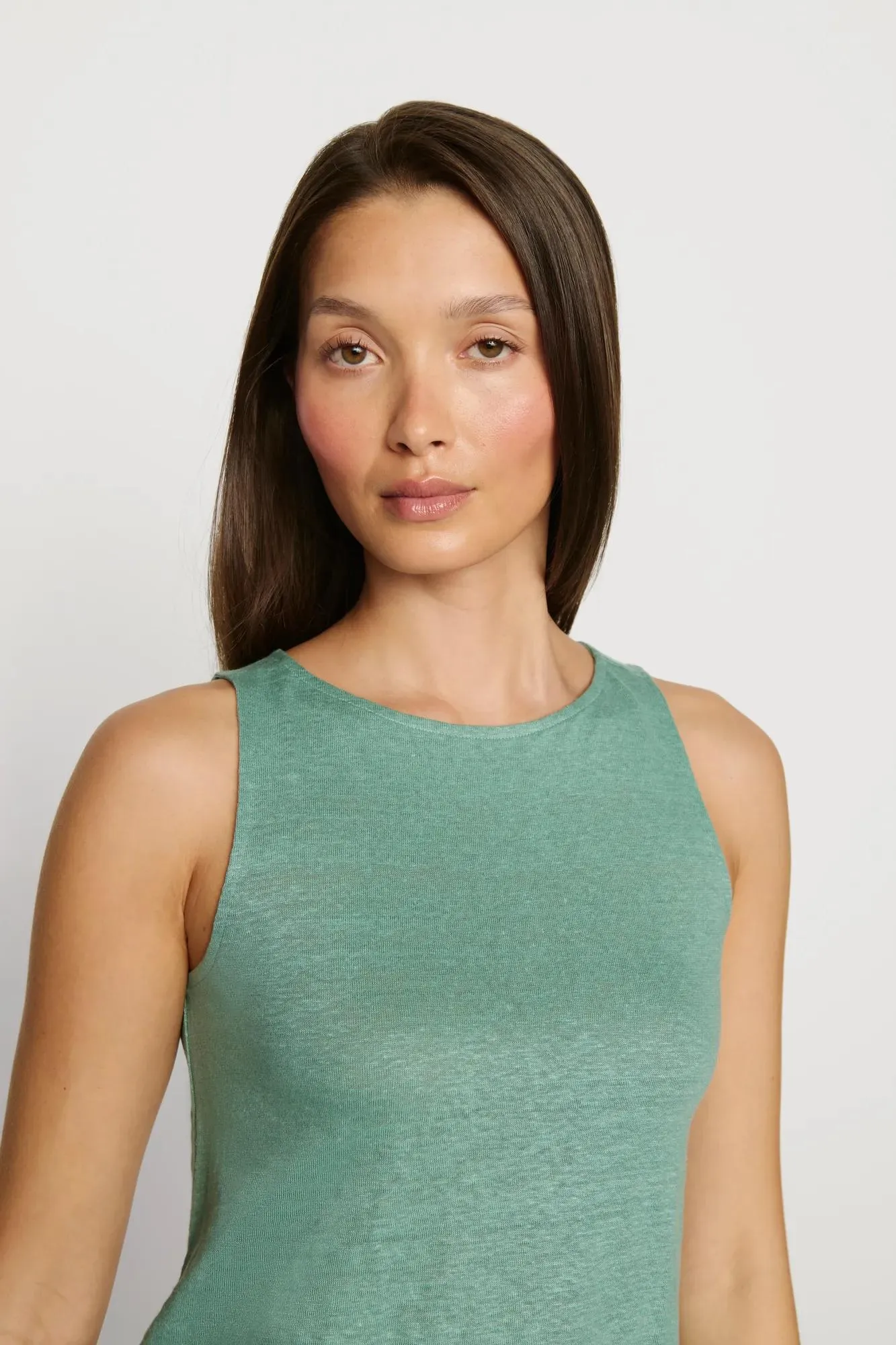 Organic Linen Knit Boat Neck Crop Tank sold by Eberjey product image thumbnail 2