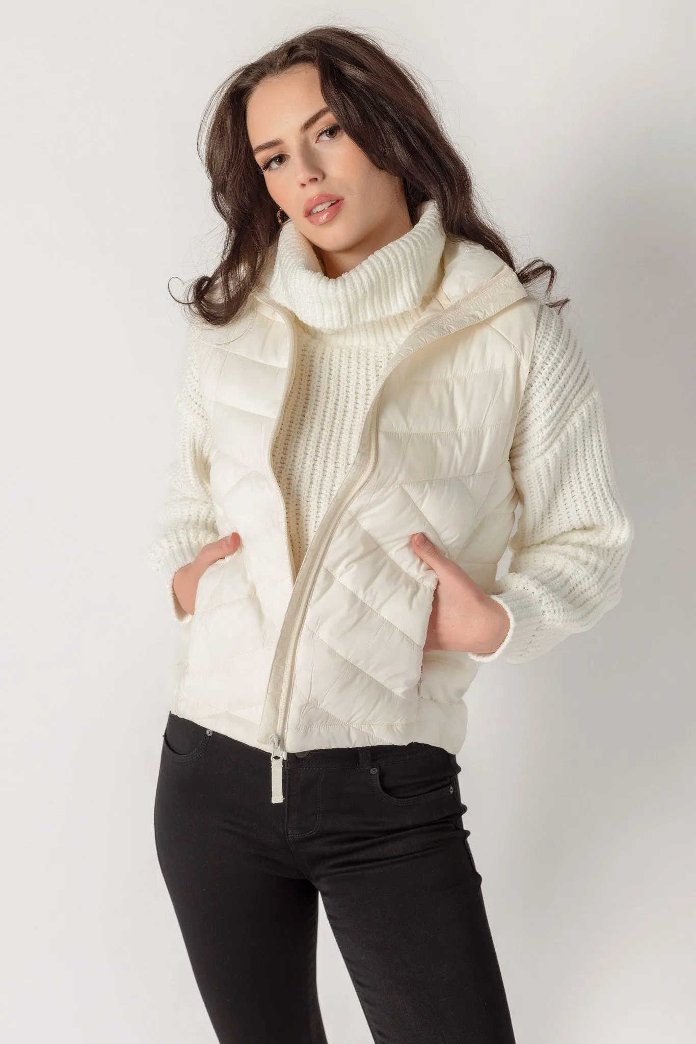 Packable Puffer Vest sold by Eclipse product image thumbnail 3