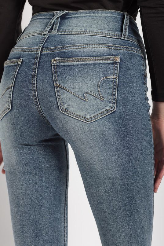 WallFlower Dulce Wash High-Rise Skinny Jegging with Triple Button sold by Eclipse product image thumbnail 4