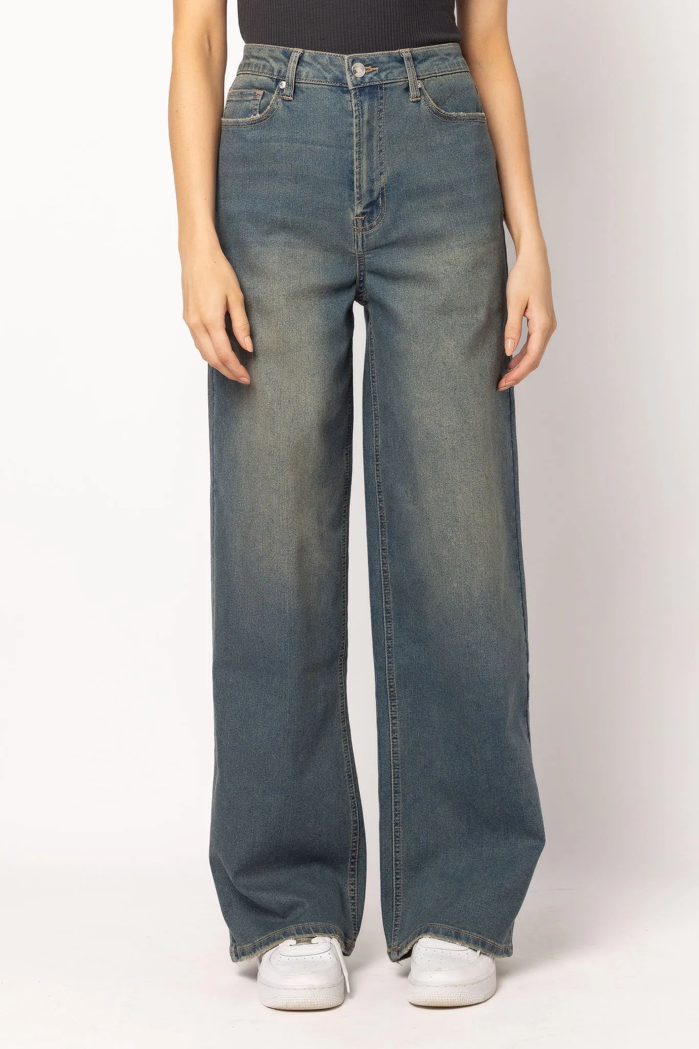 Almost Famous Ultra 90's High-Rise Wide-Leg Jeans in Mid Wash sold by Eclipse product image thumbnail 3