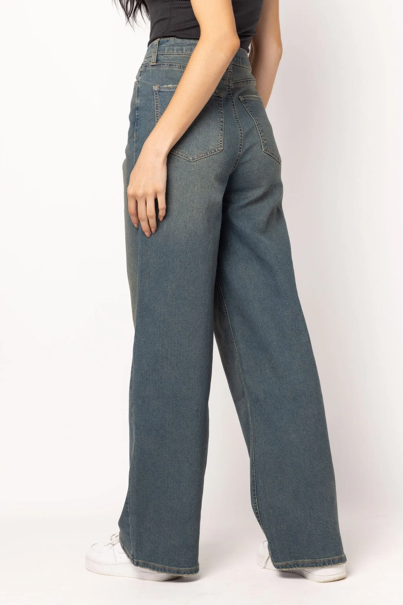 Almost Famous Ultra 90's High-Rise Wide-Leg Jeans in Mid Wash sold by Eclipse product image thumbnail 2