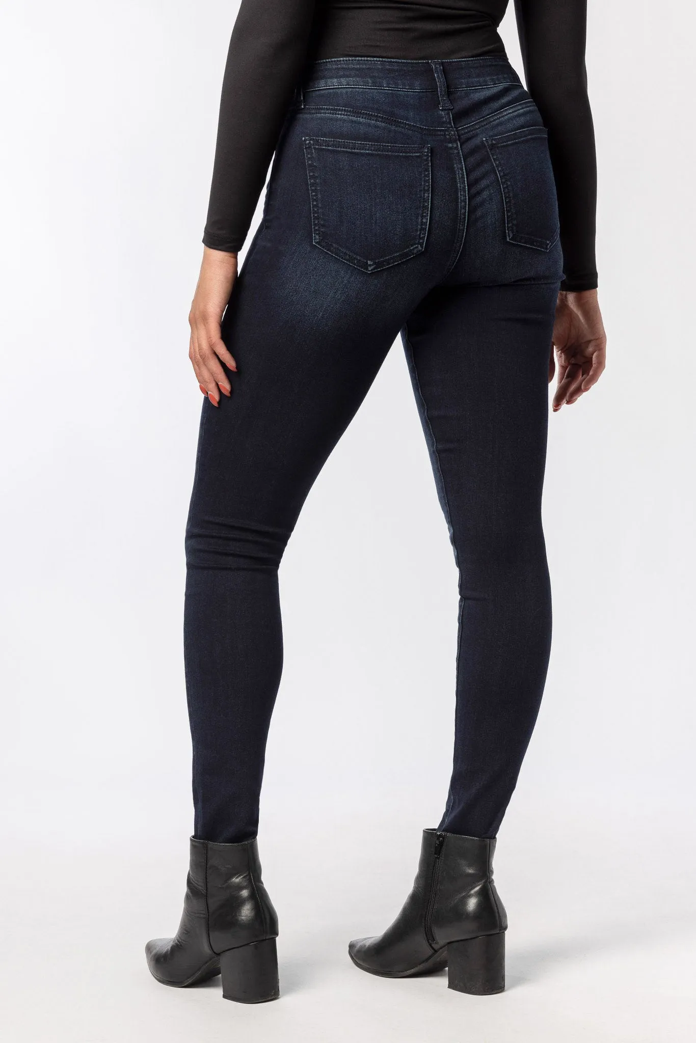 Celebrity Pink Dark Wash Mid-Rise 30" Skinny sold by Eclipse product image thumbnail 2