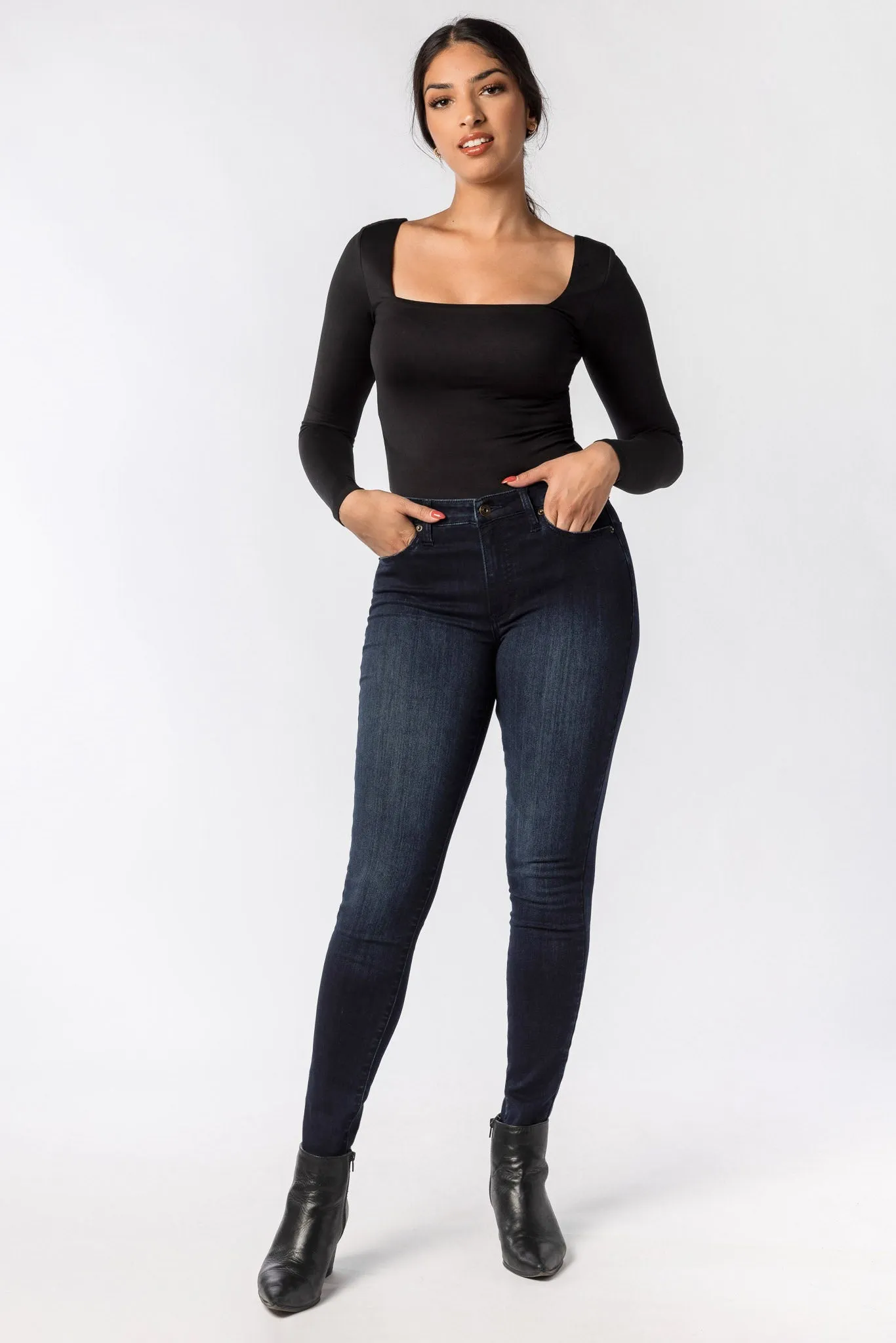 Celebrity Pink Dark Wash Mid-Rise 30" Skinny sold by Eclipse