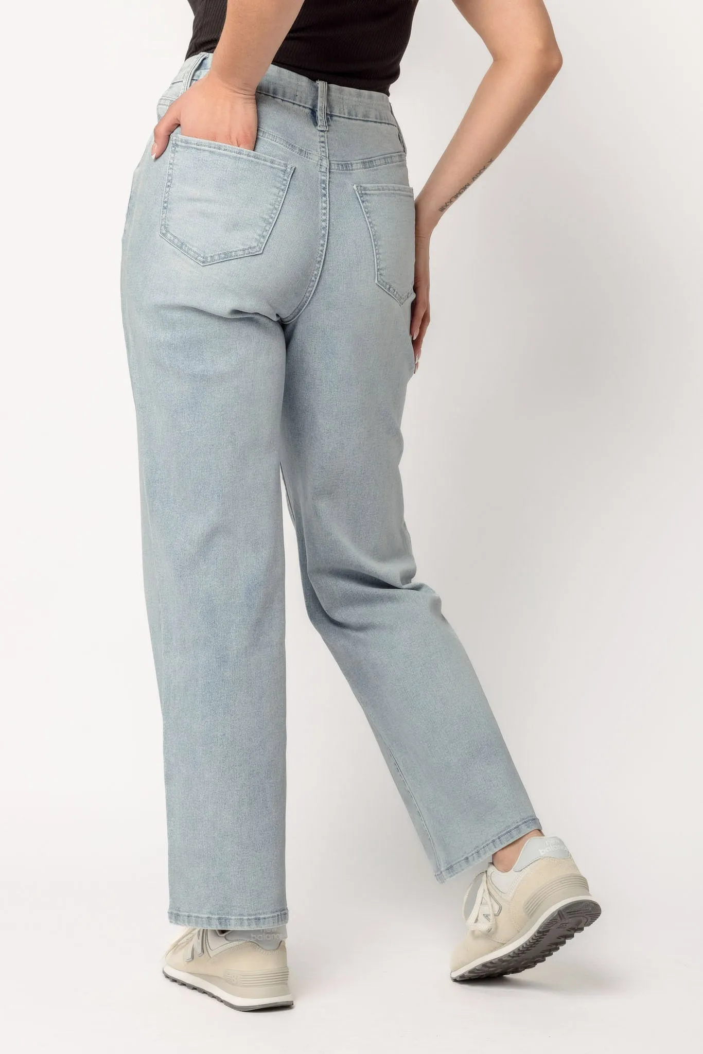 YMI Light Wash Curvy Fit Ultra-High-Rise Wide-Leg Jean sold by Eclipse product image thumbnail 2