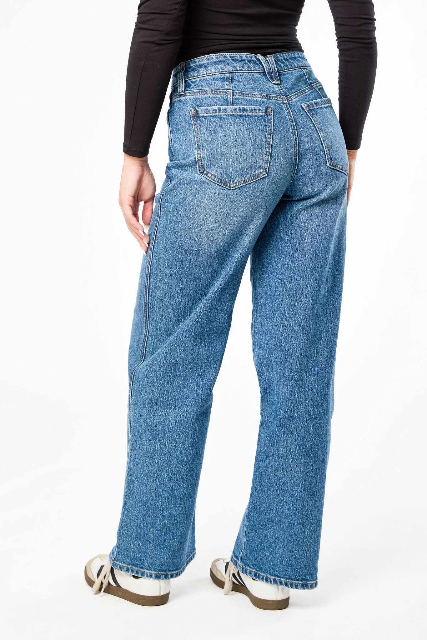 Celebrity Pink Medium Wash High-Rise Wide-Leg Jean sold by Eclipse product image thumbnail 2