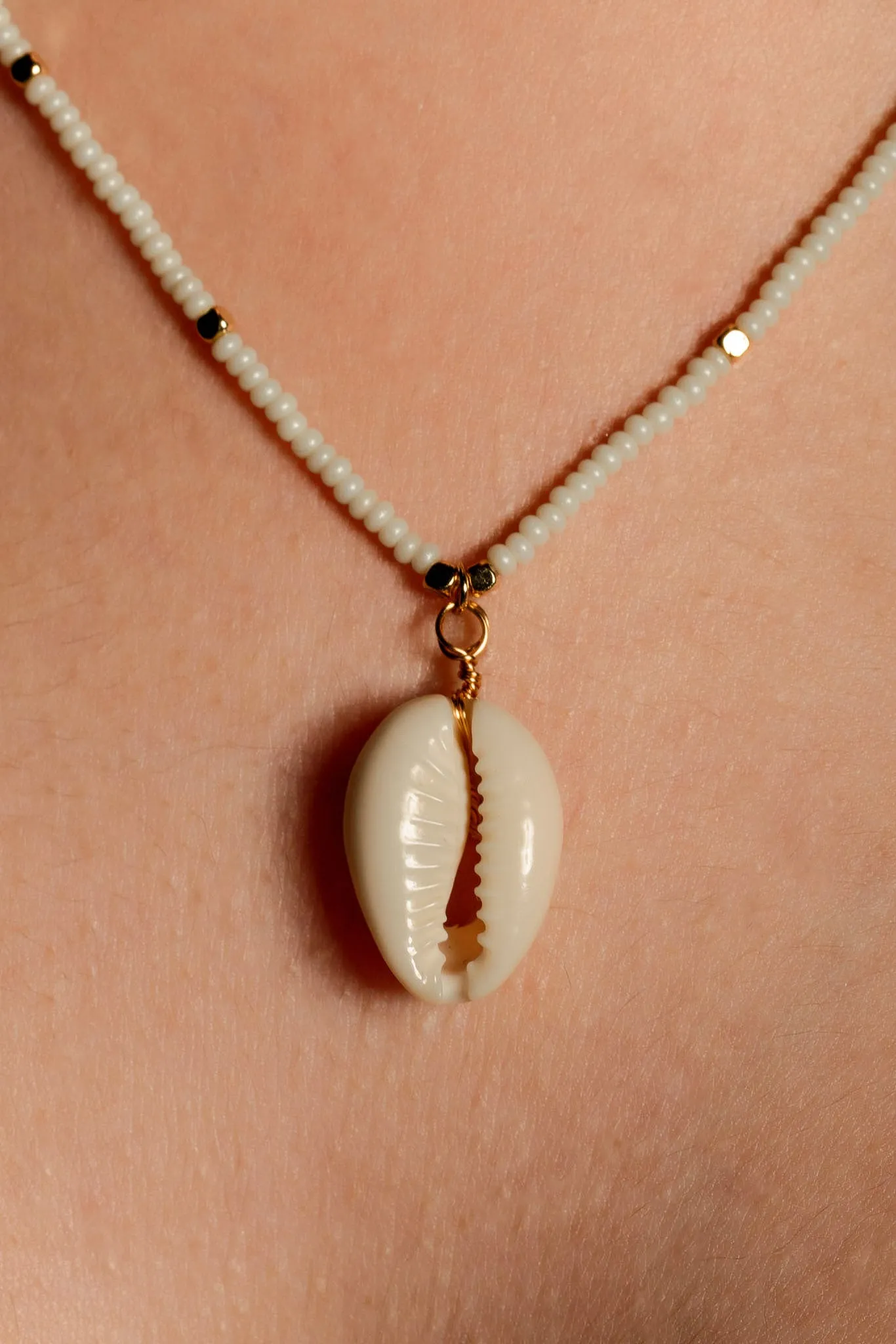 Beaded Necklace with Shell Pendant sold by Eclipse product image thumbnail 2