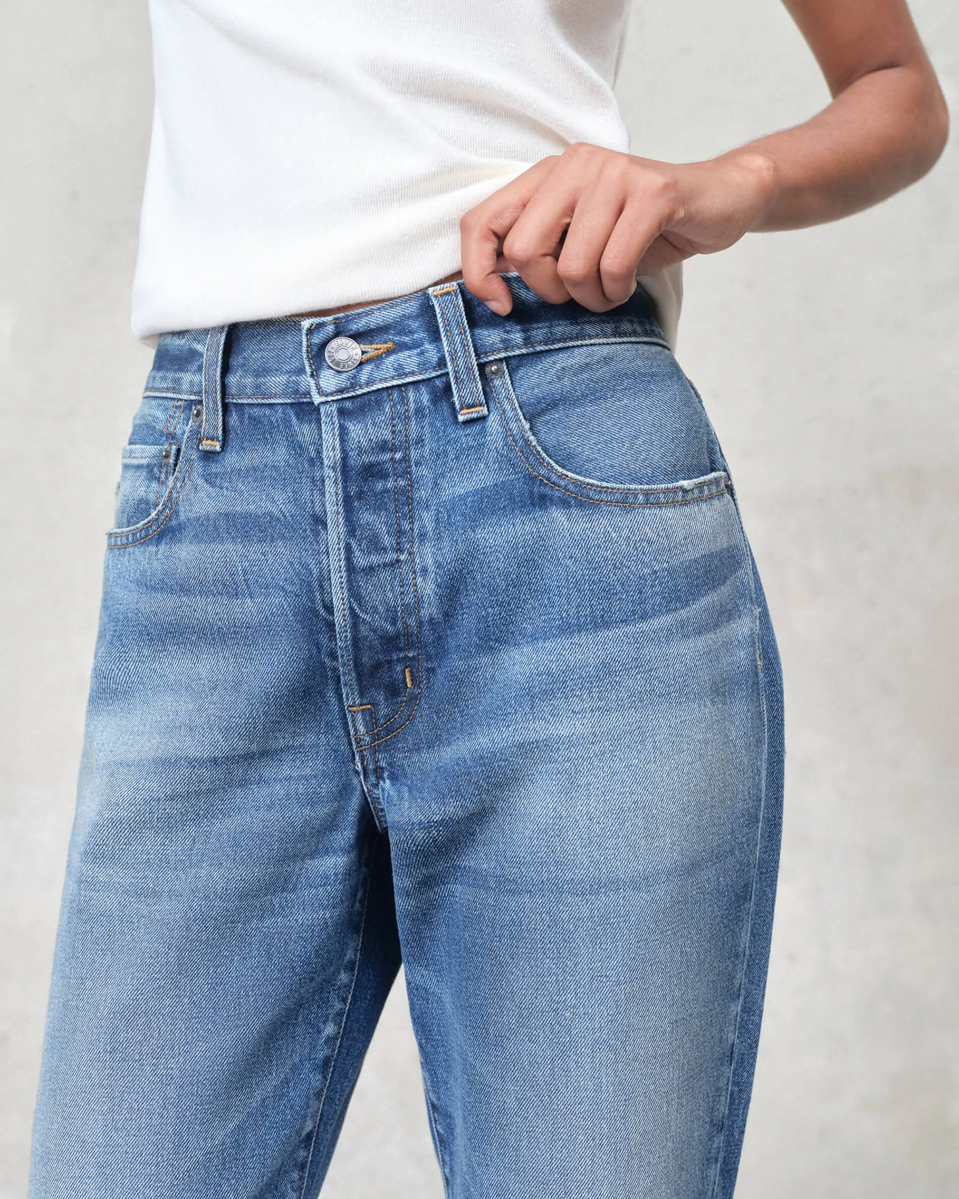 Sawyer Boyfriend || Wilmette sold by Edwin product image thumbnail 2