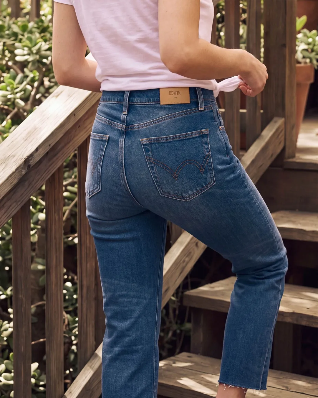 Bree Slim Skinny || Hush sold by Edwin product image thumbnail 4