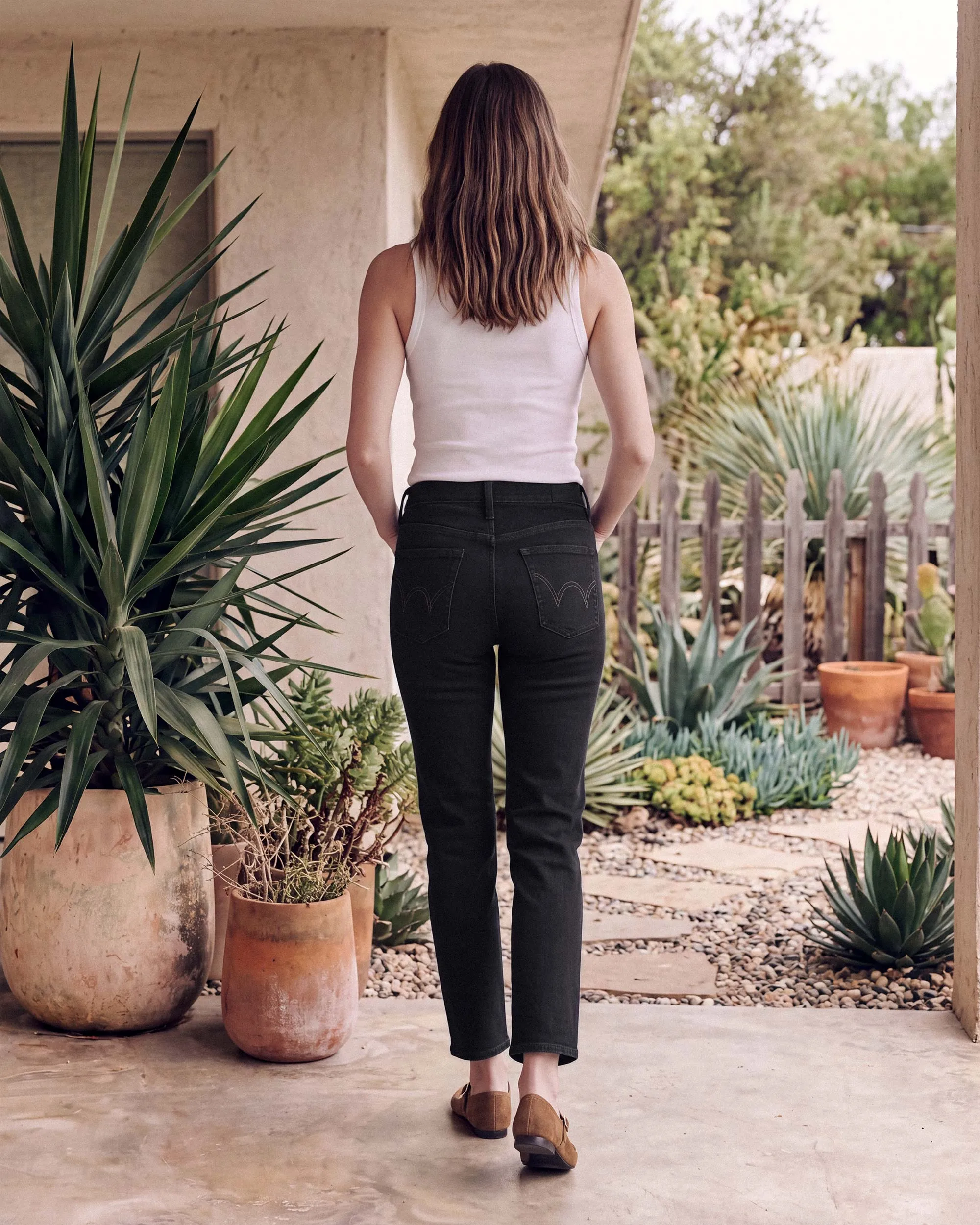 Elin Slim Straight Crop || Blackstone sold by Edwin product image thumbnail 3