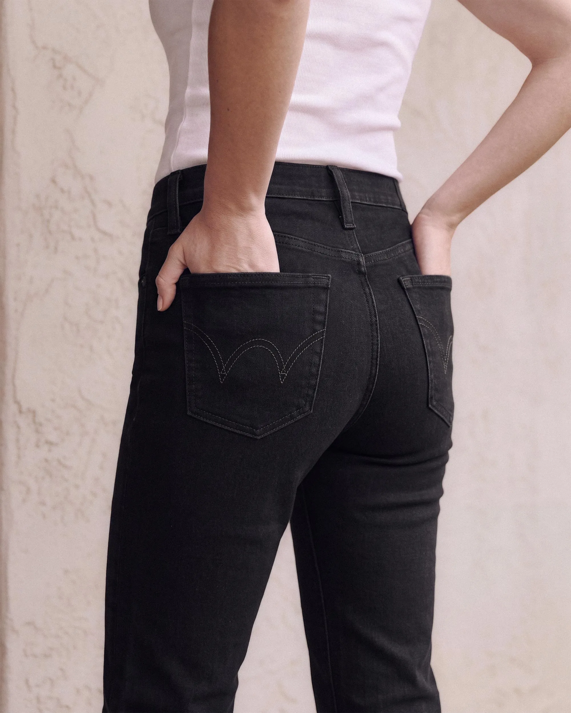 Elin Slim Straight Crop || Blackstone sold by Edwin product image thumbnail 5