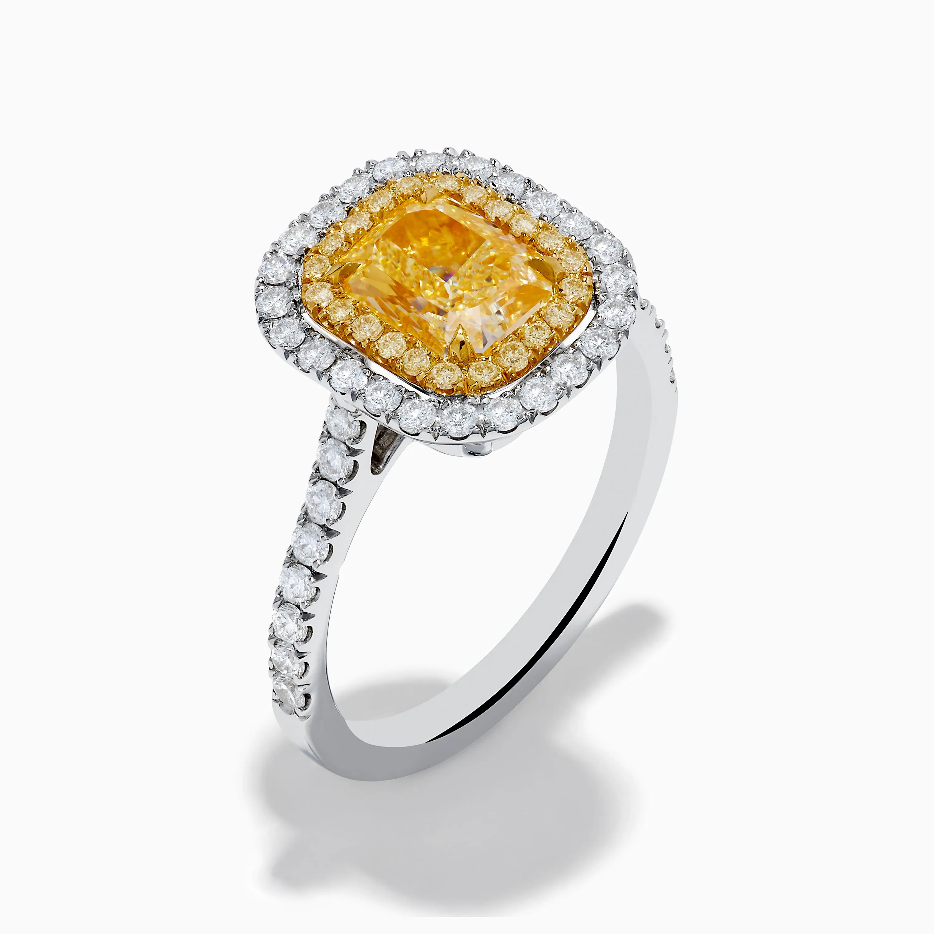 18K Gold Yellow and White Double Halo GIA Certified Diamond Ring sold by Effy product image thumbnail 4