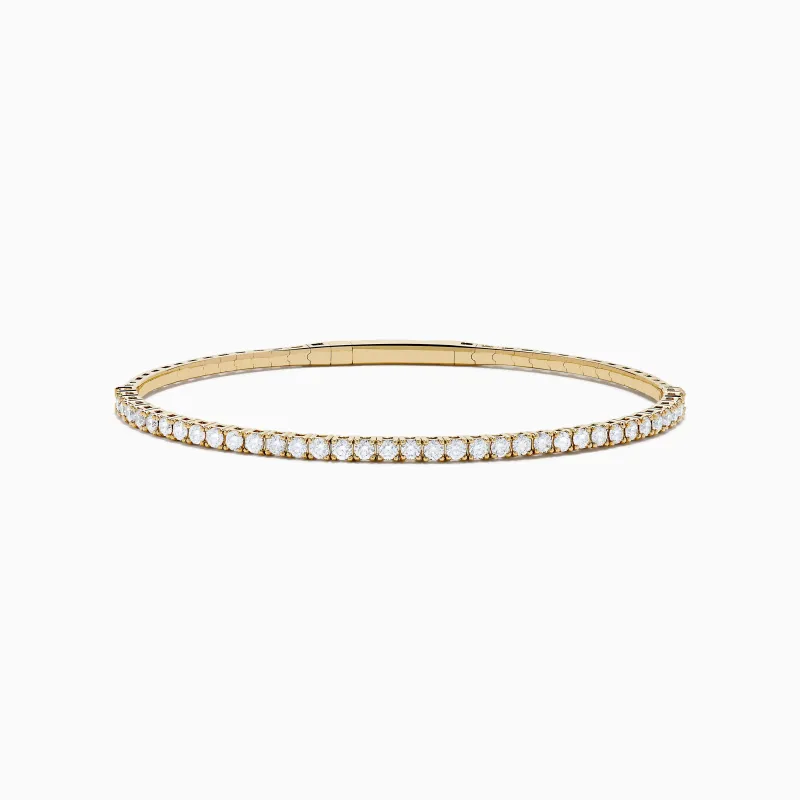 D'Oro 14K Yellow Gold Diamond Bangle sold by Effy