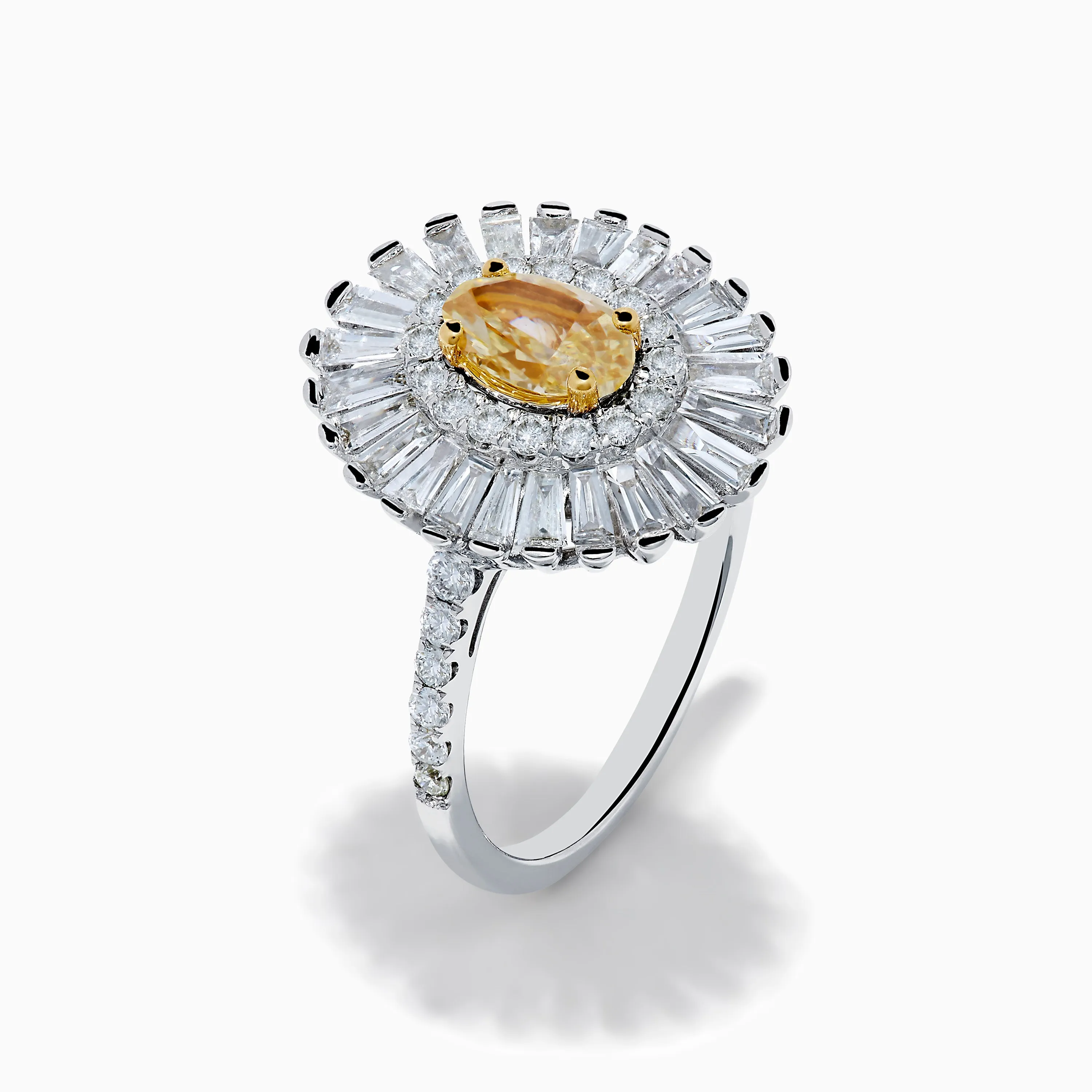 Canare 18K Two Tone Gold Yellow and White Diamond Ring sold by Effy product image thumbnail 4