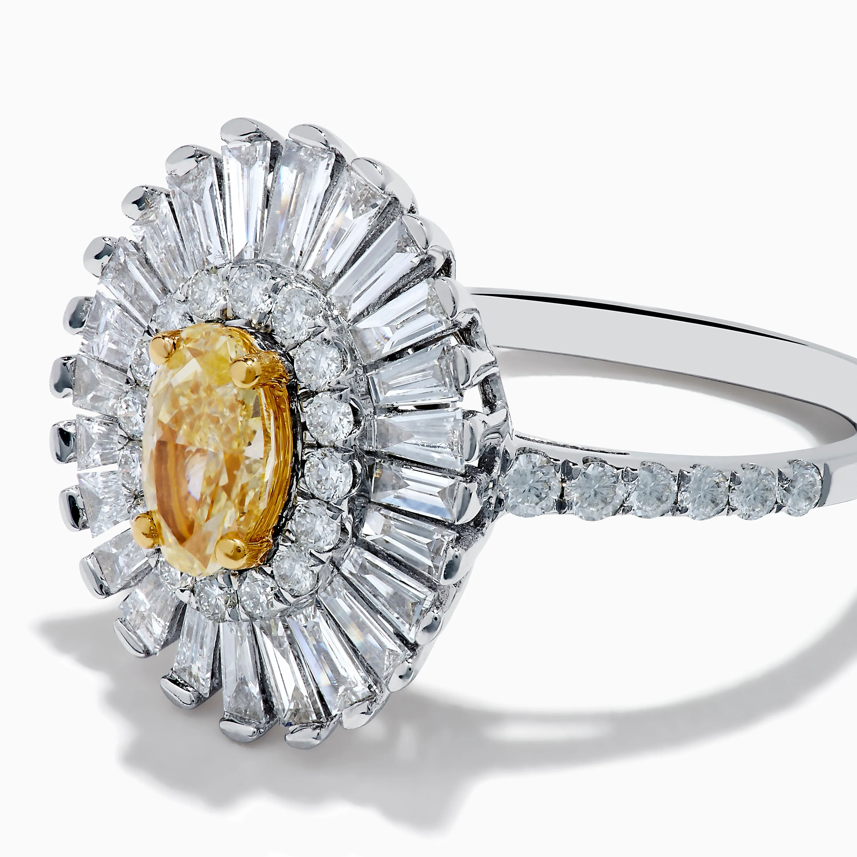 Canare 18K Two Tone Gold Yellow and White Diamond Ring sold by Effy product image thumbnail 2