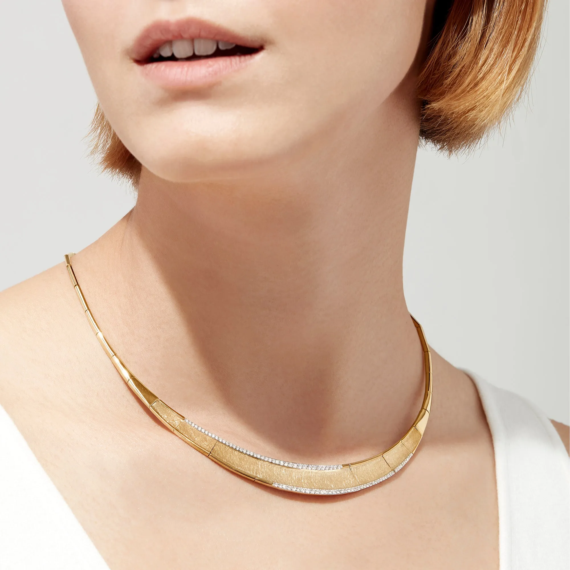 D'Oro 14K Brushed Yellow Gold Diamond Collar Necklace, 0.90 TCW sold by Effy product image thumbnail 2