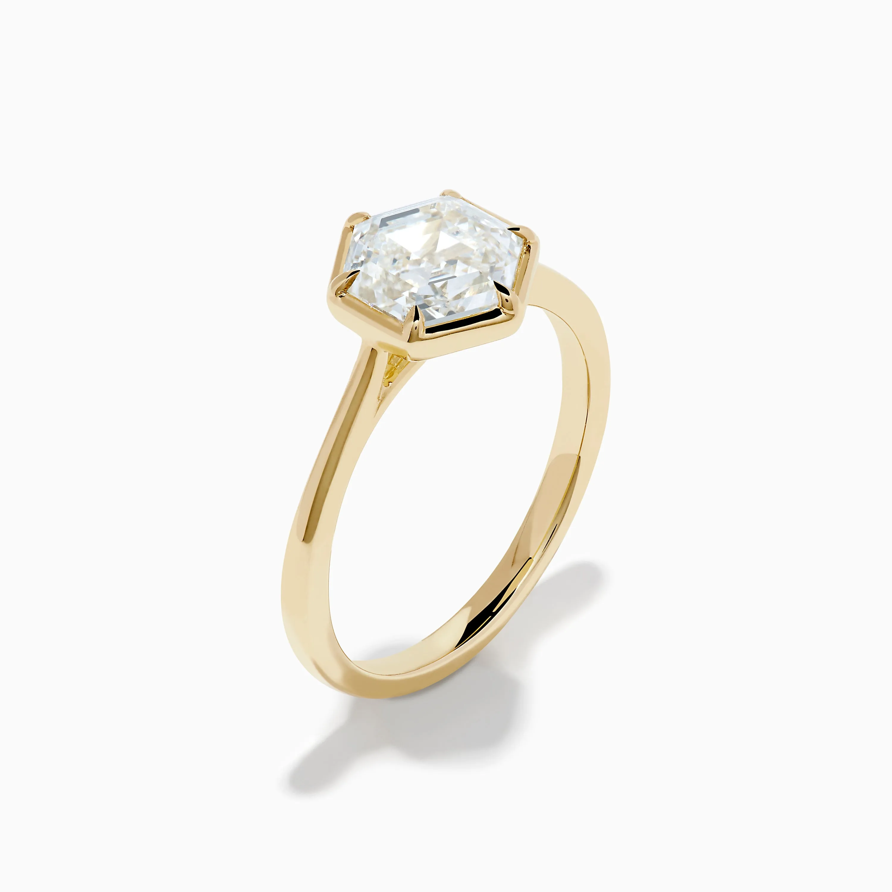 Lab Grown Diamond 2.00ct Hexagon Solitaire Ring in 14K Yellow Gold sold by Effy product image thumbnail 4