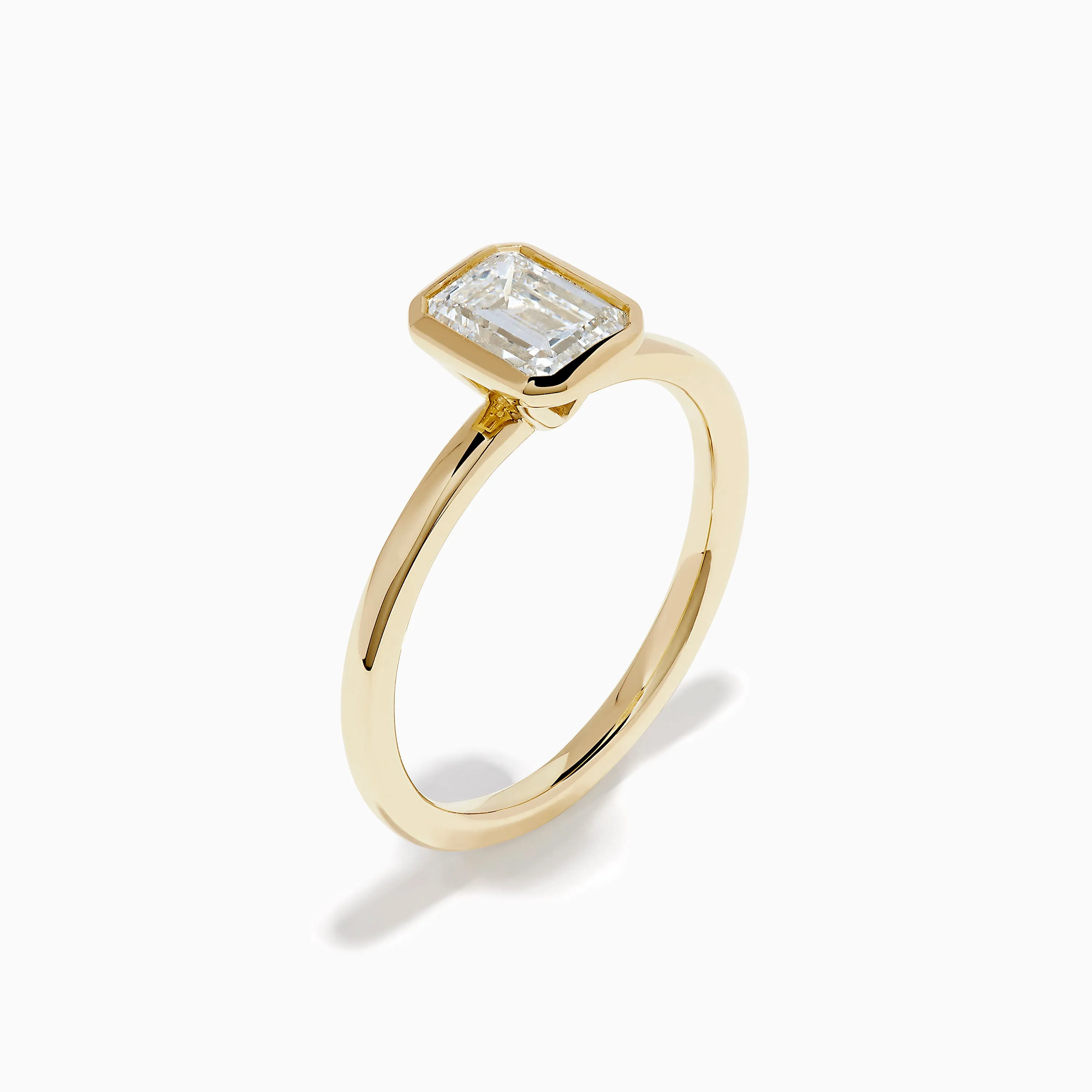 Lab Grown Diamond Emerald-Cut Bezel-Set Solitaire Ring in 14K Yellow Gold sold by Effy product image thumbnail 4