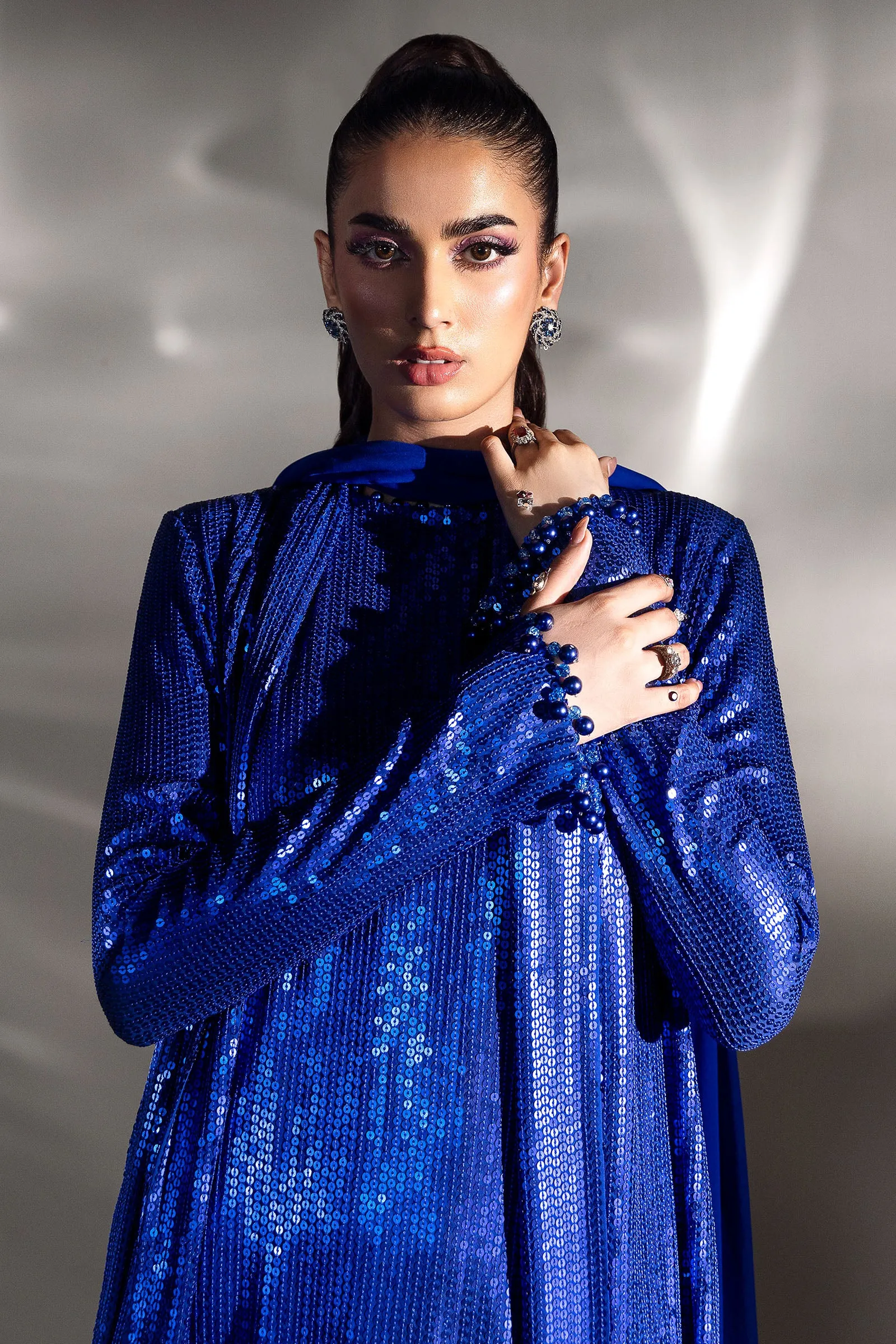 BLEU ECLAT (EP-21402) sold by Elan product image thumbnail 2