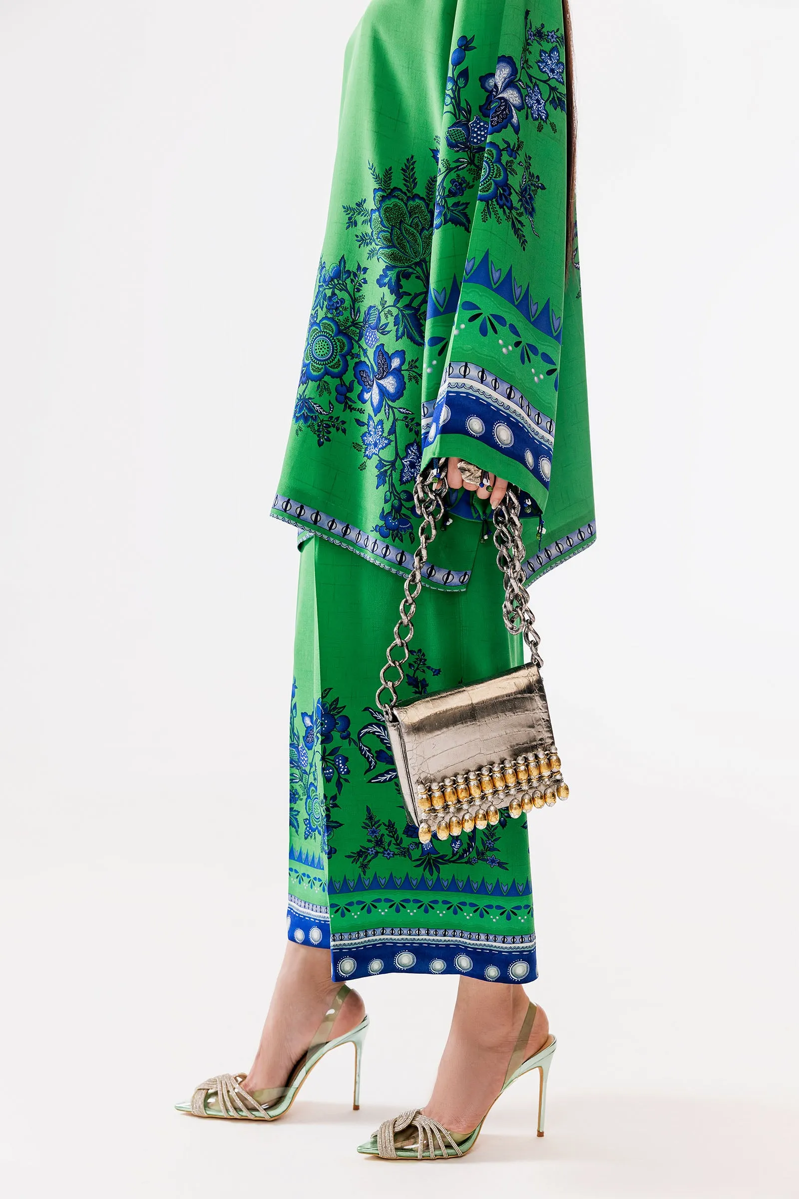 NOÉMIE (EV-21396) sold by Elan product image thumbnail 5