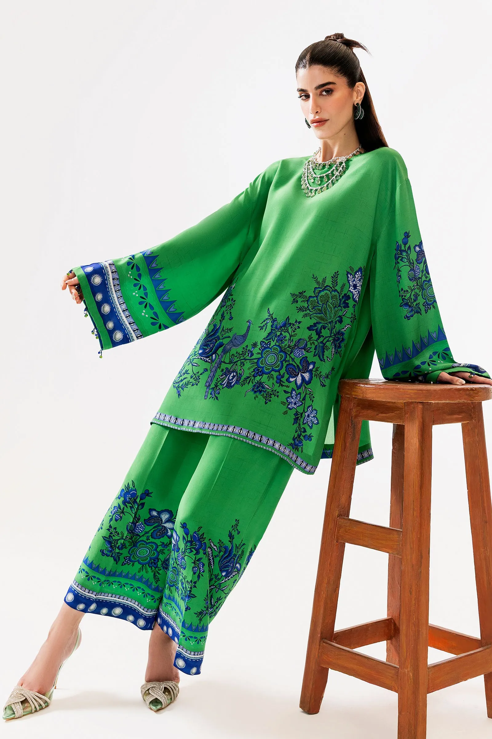 NOÉMIE (EV-21396) sold by Elan product image thumbnail 2