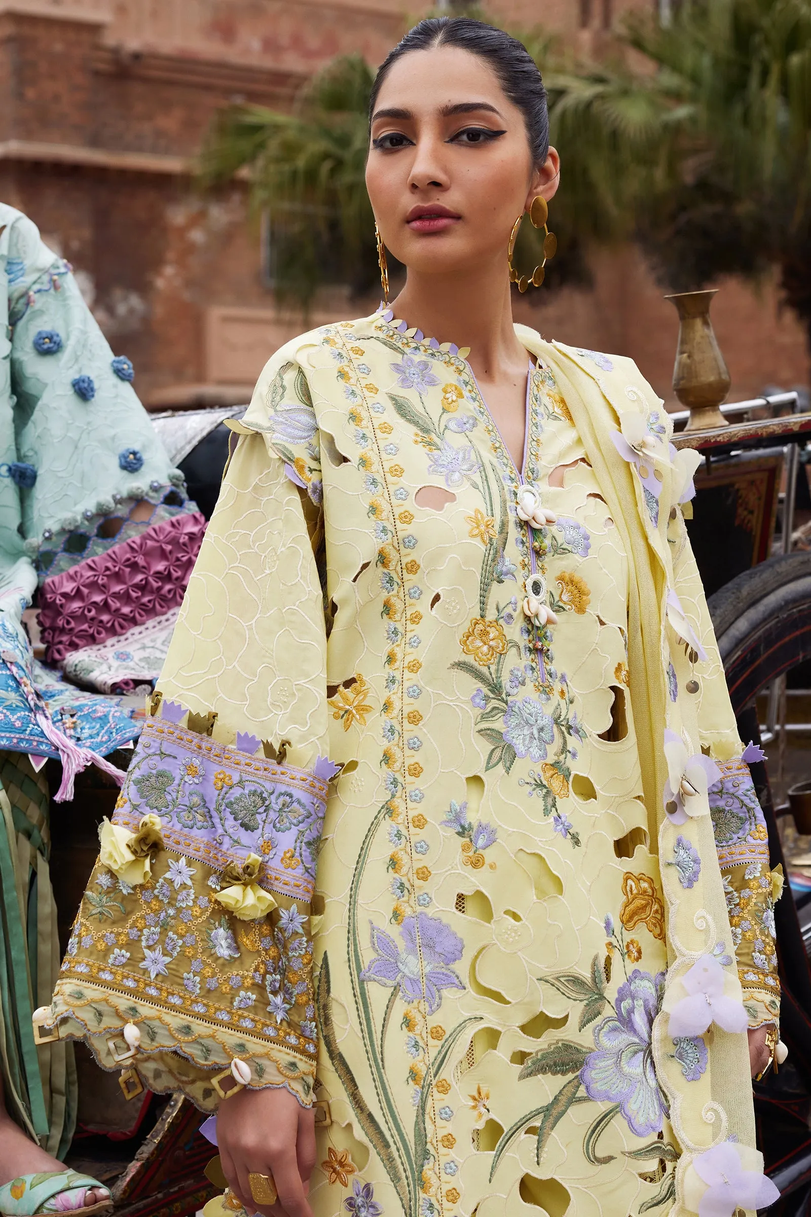 AMARA (EL25-09 A) sold by Elan product image thumbnail 3