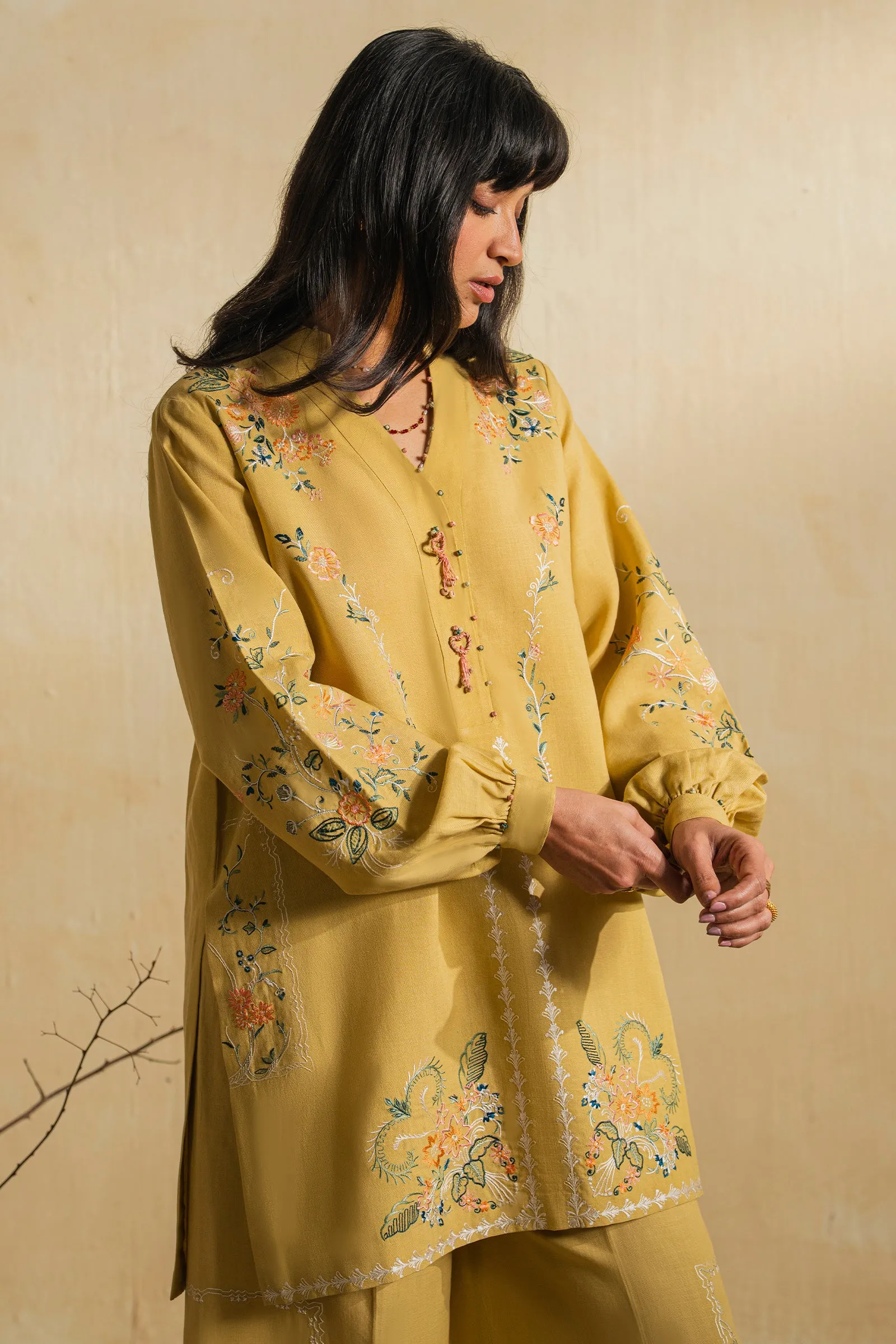 AYLA (ERW-21574) sold by Elan product image thumbnail 2