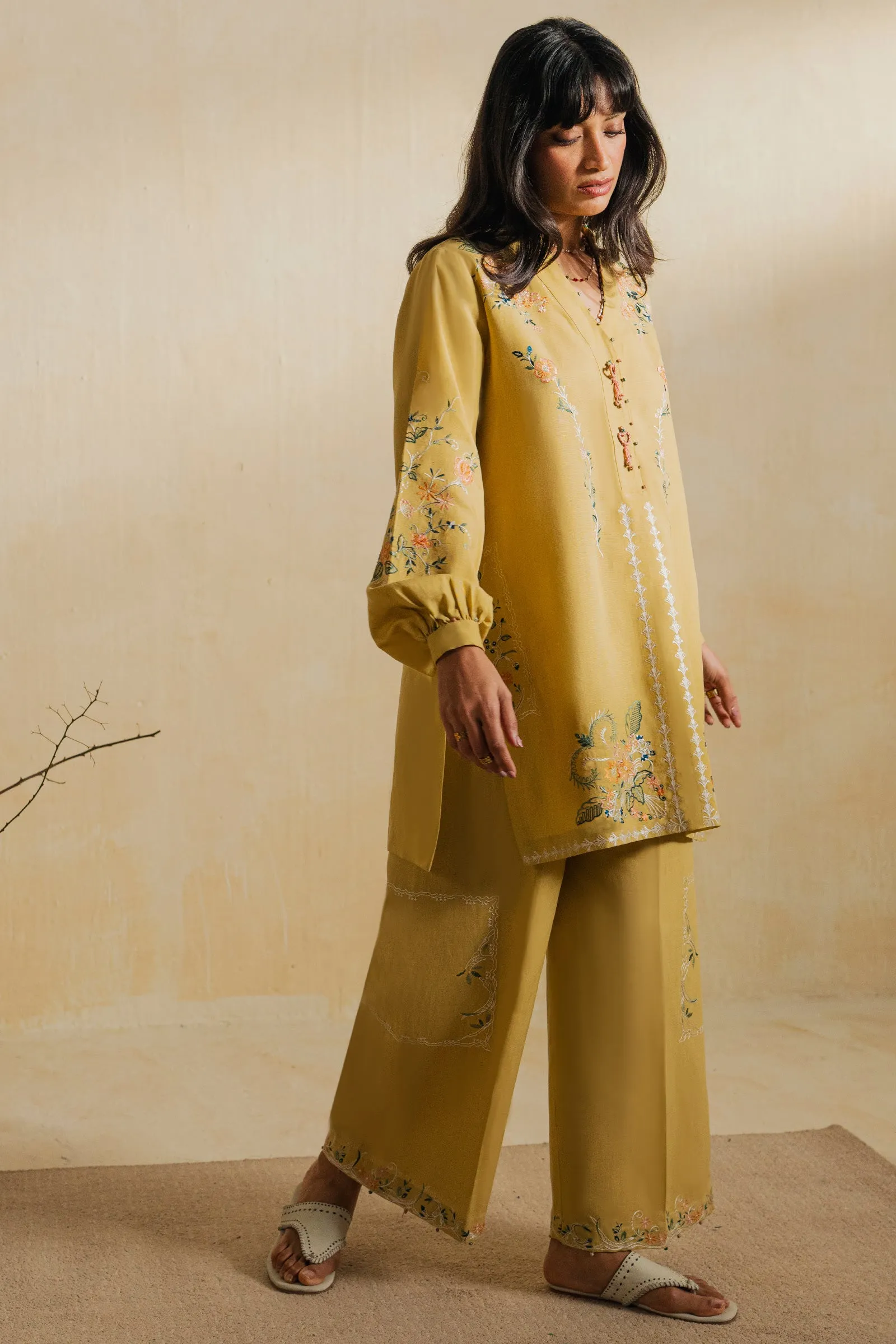 AYLA (ERW-21574) sold by Elan