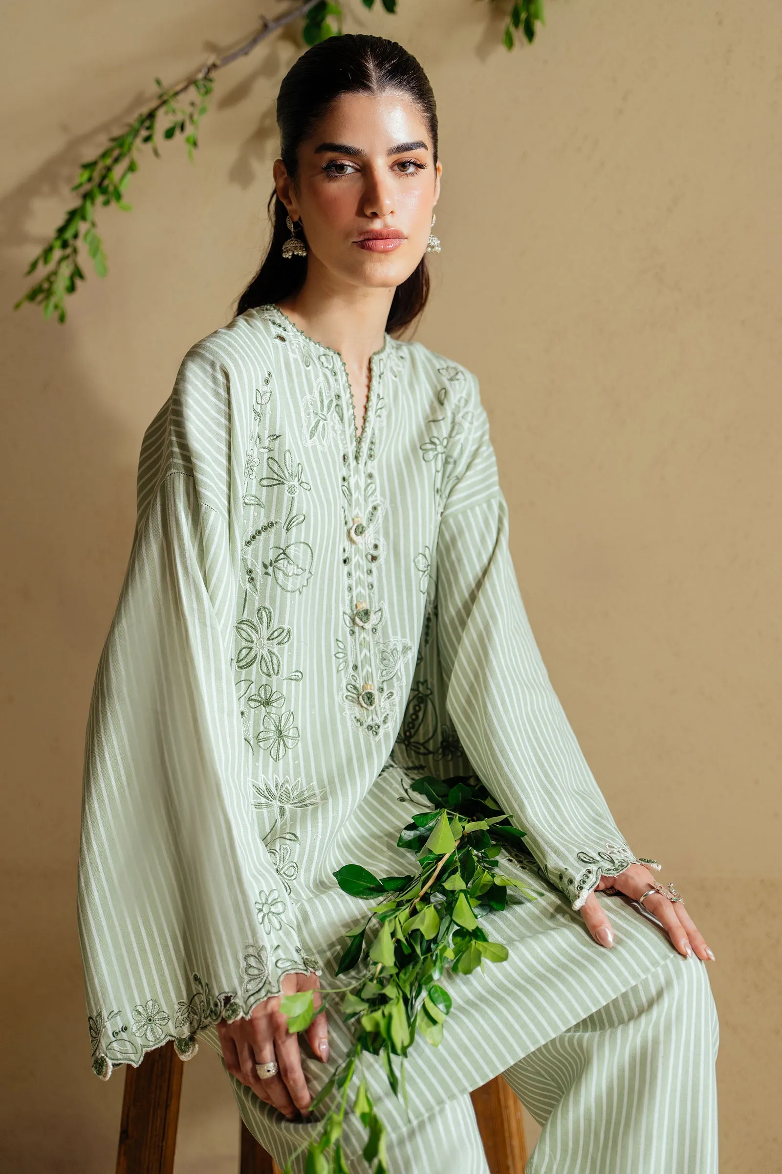 SAHAR (ERW-21497) sold by Elan product image thumbnail 5