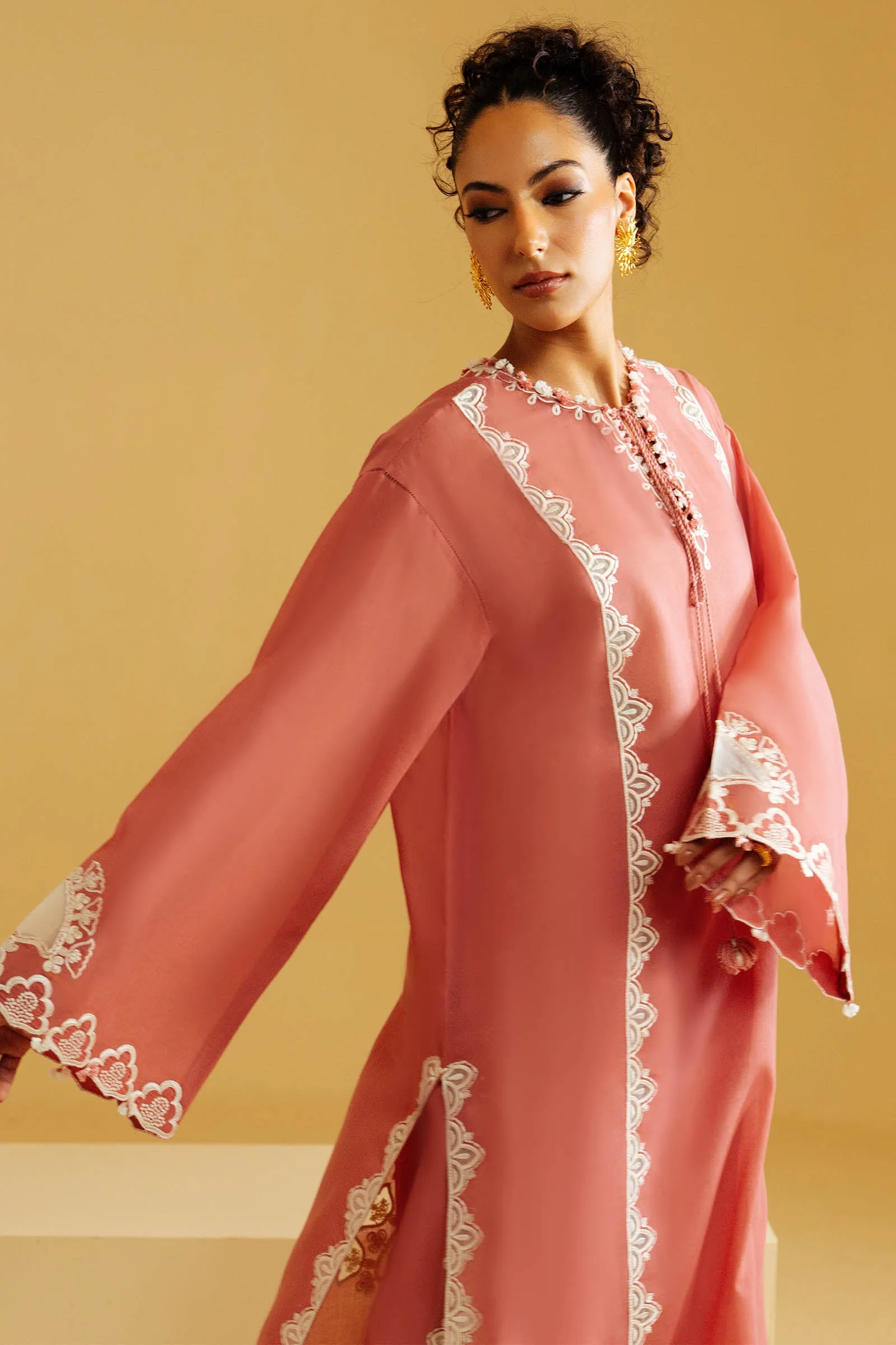 MAHROSE (ERW-21438) sold by Elan product image thumbnail 3