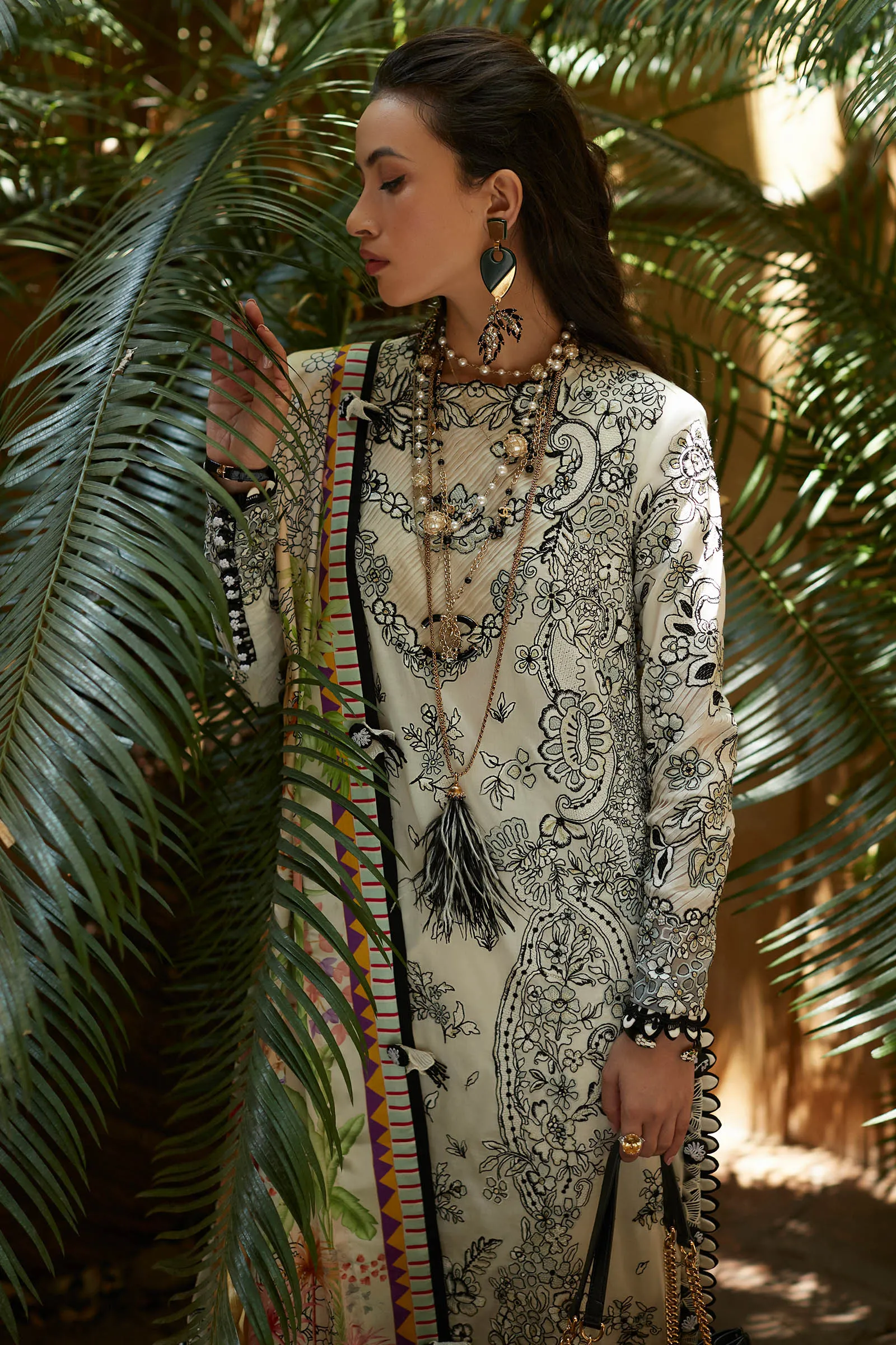 KAIA (EL23-07 A) sold by Elan product image thumbnail 4