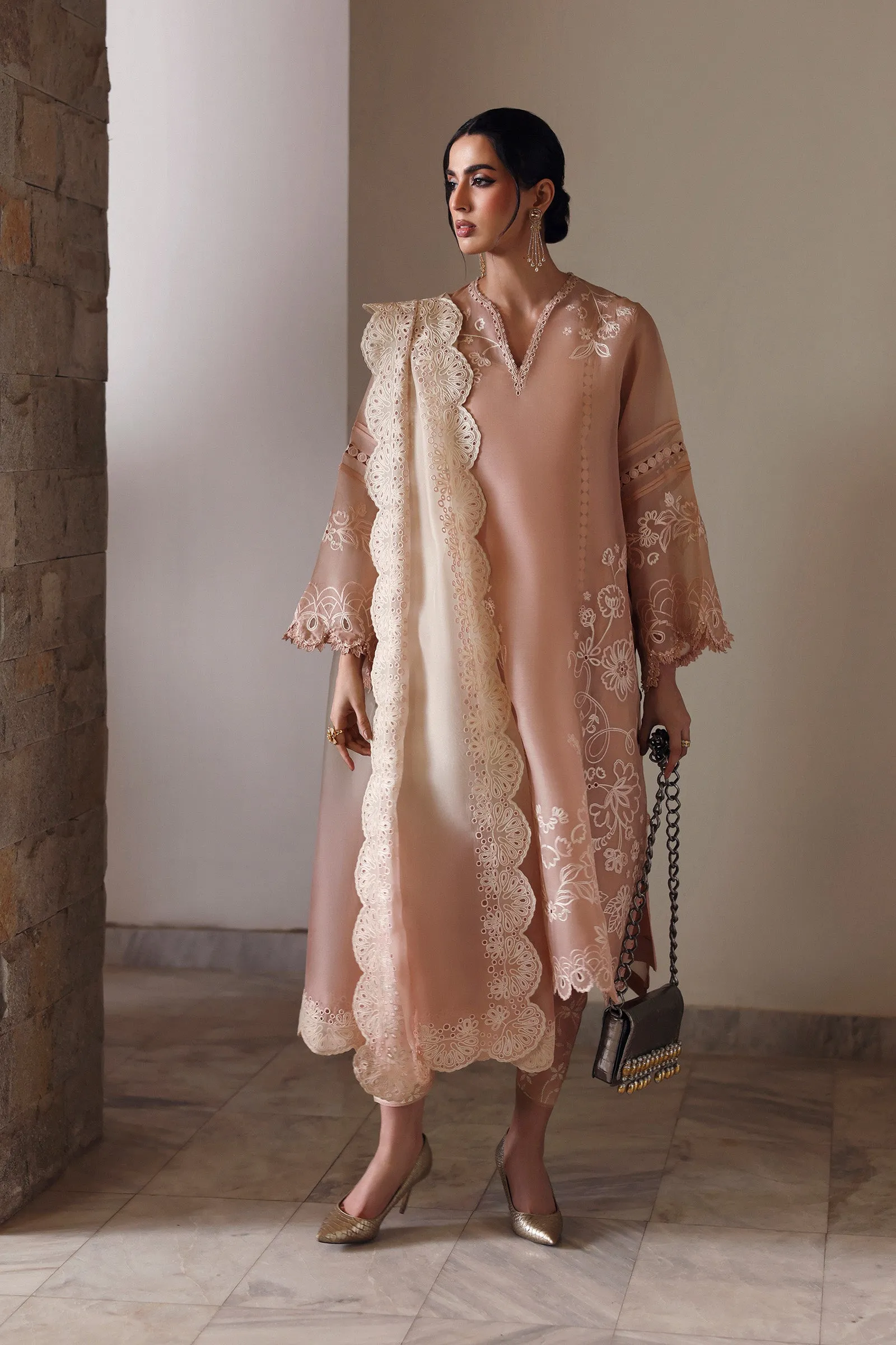 AVAIA (EV-21476) sold by Elan product image thumbnail 2