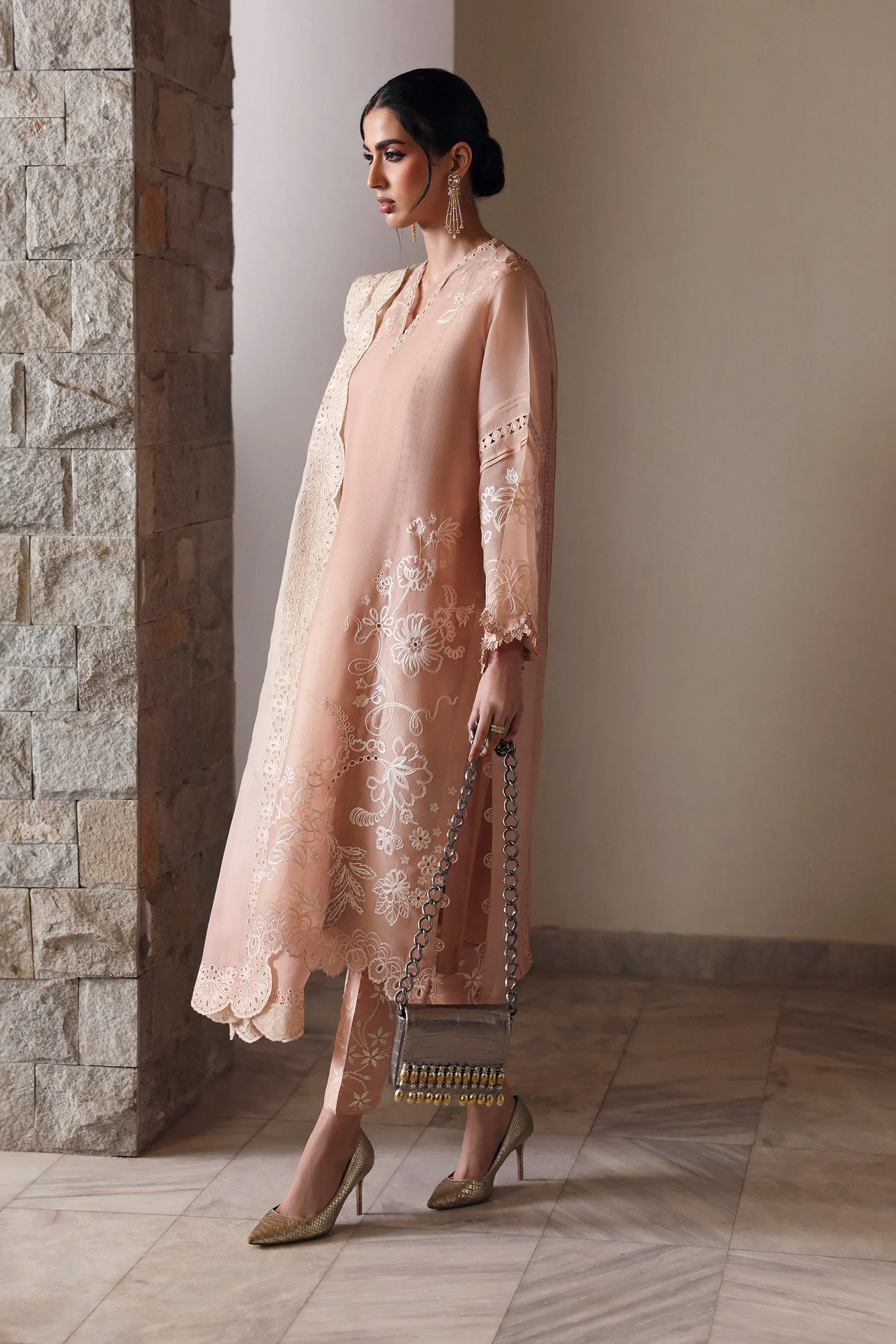 AVAIA (EV-21476) sold by Elan product image thumbnail 3