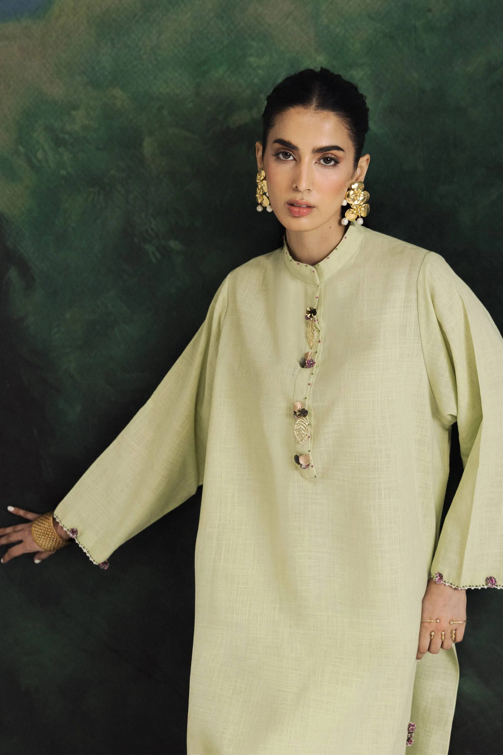 CHLORIS (ERW-21711) sold by Elan product image thumbnail 2