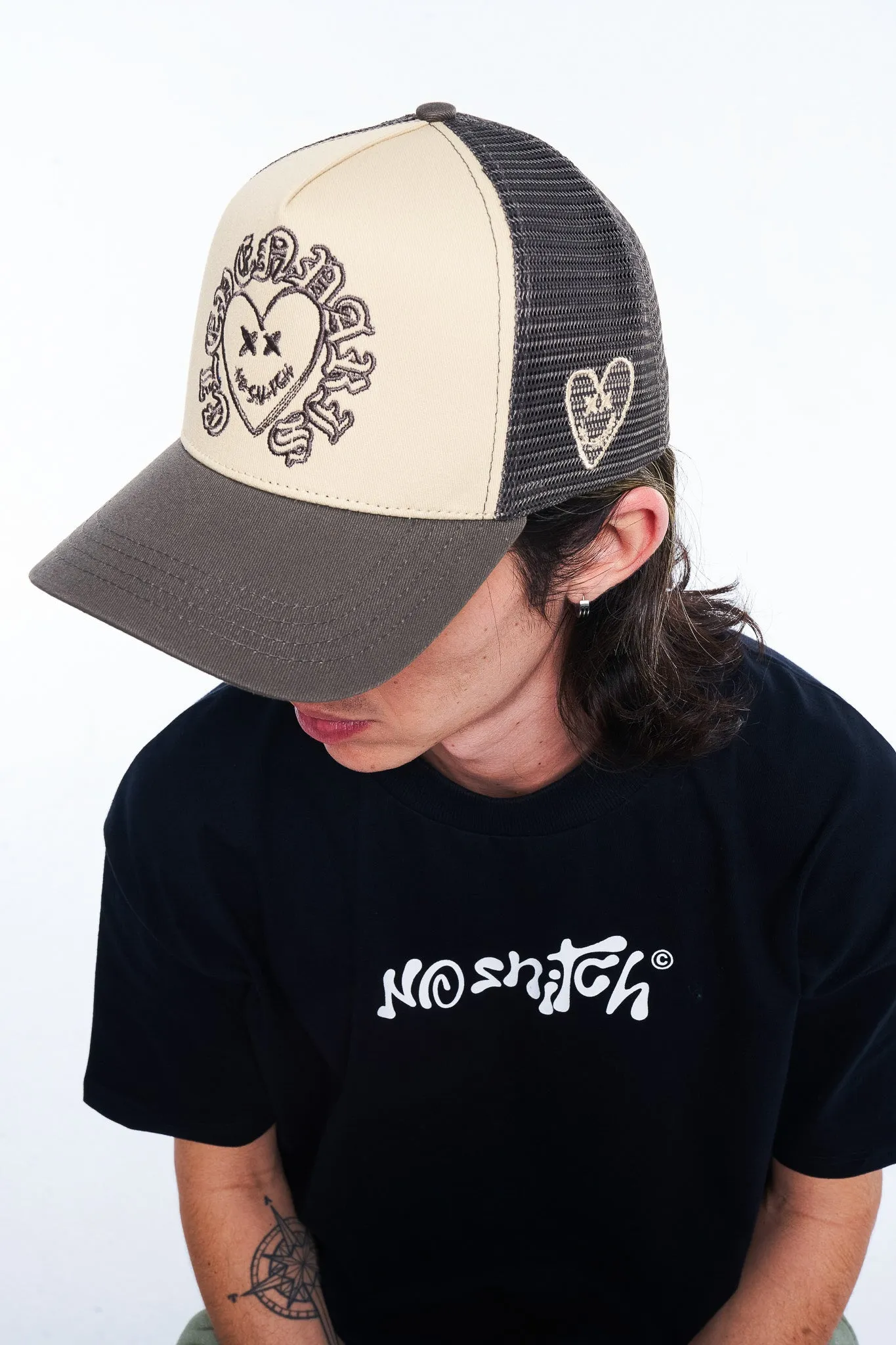 Solar Noir délavé sold by Eleven Paris product image thumbnail 3