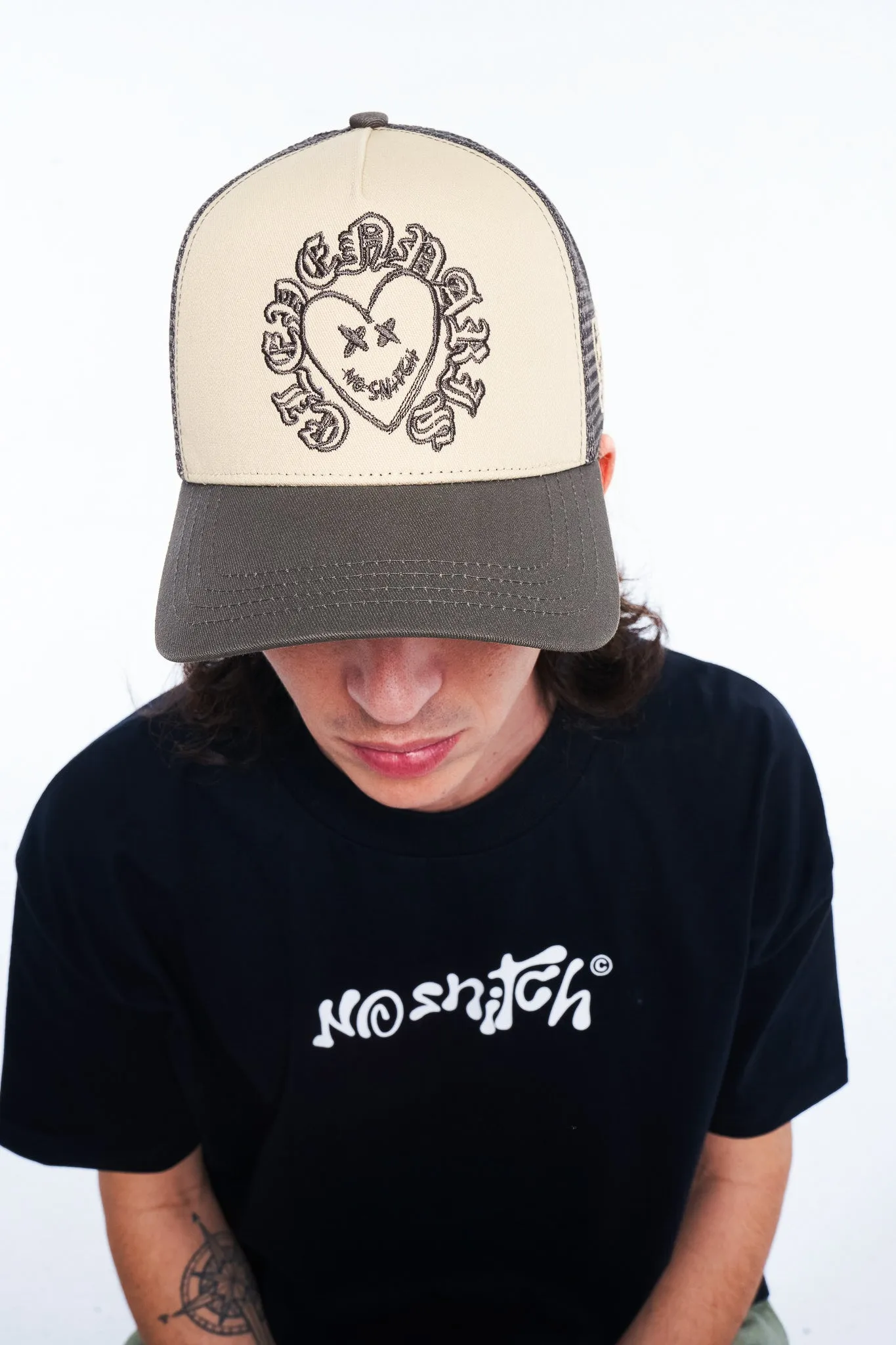 Solar Noir délavé sold by Eleven Paris product image thumbnail 4