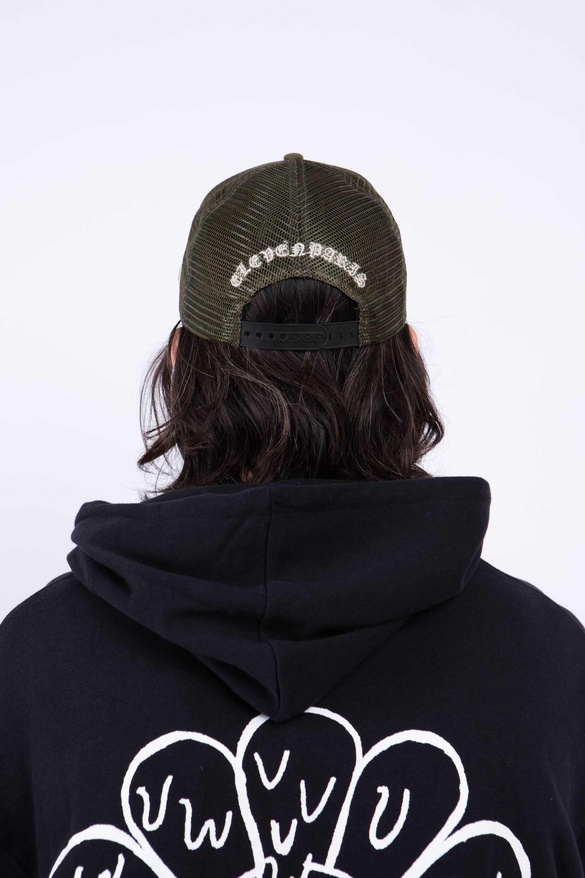 Cabanac Green sold by Eleven Paris product image thumbnail 4