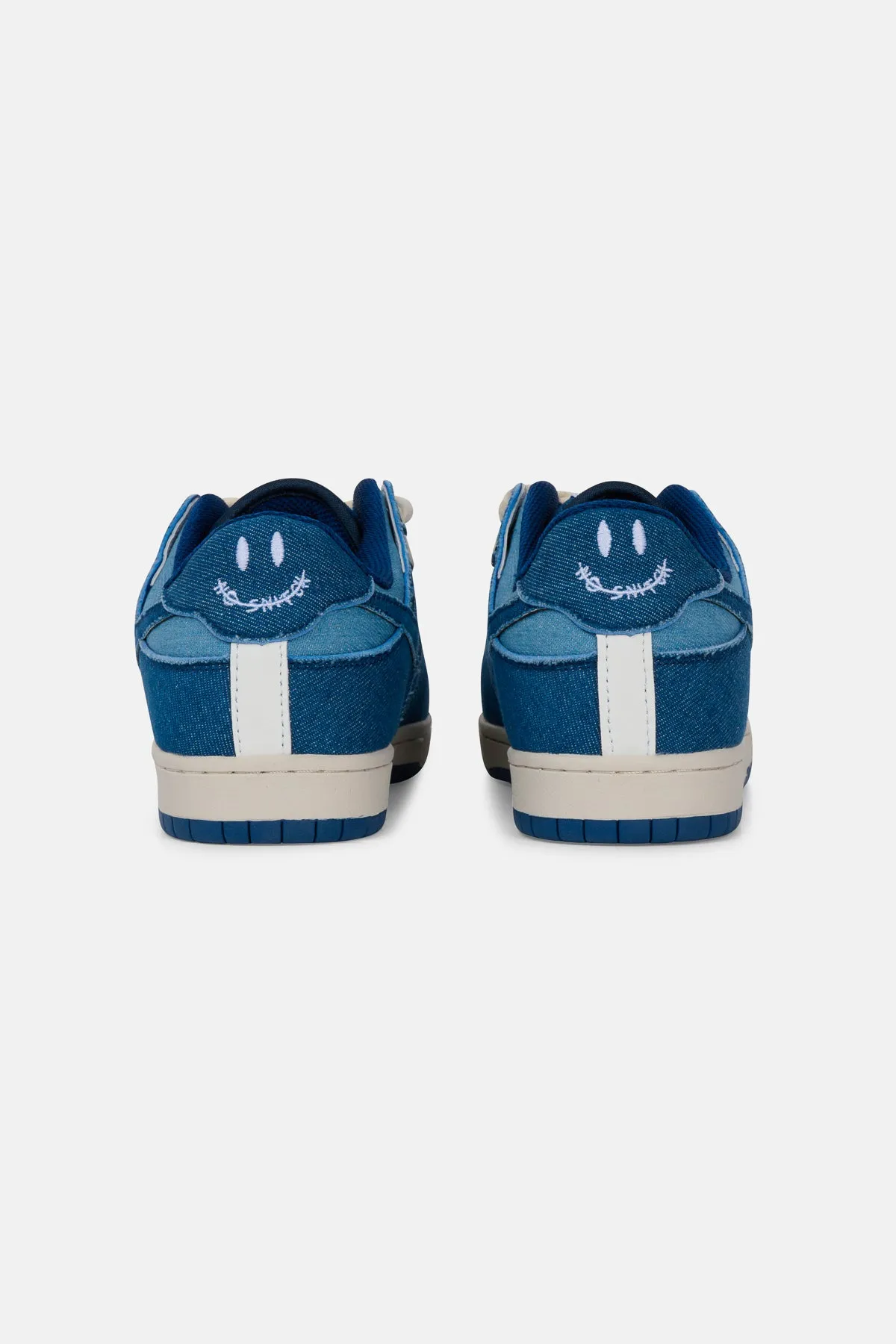 District V3 Bleu Jean sold by Eleven Paris product image thumbnail 4